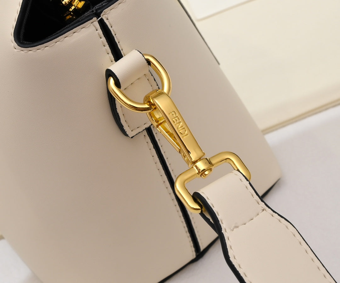 B1W35F110 Popular   leather bag