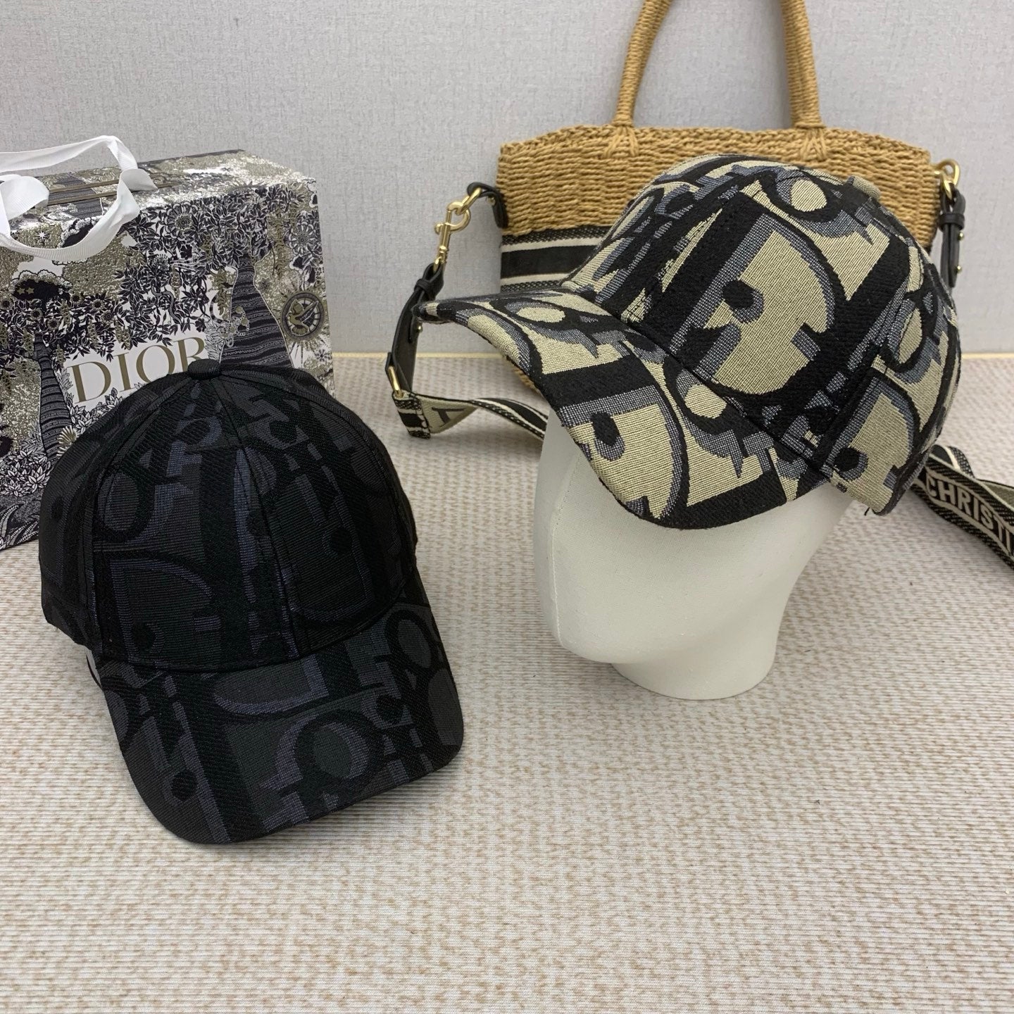 M1N65D9 Popular hats