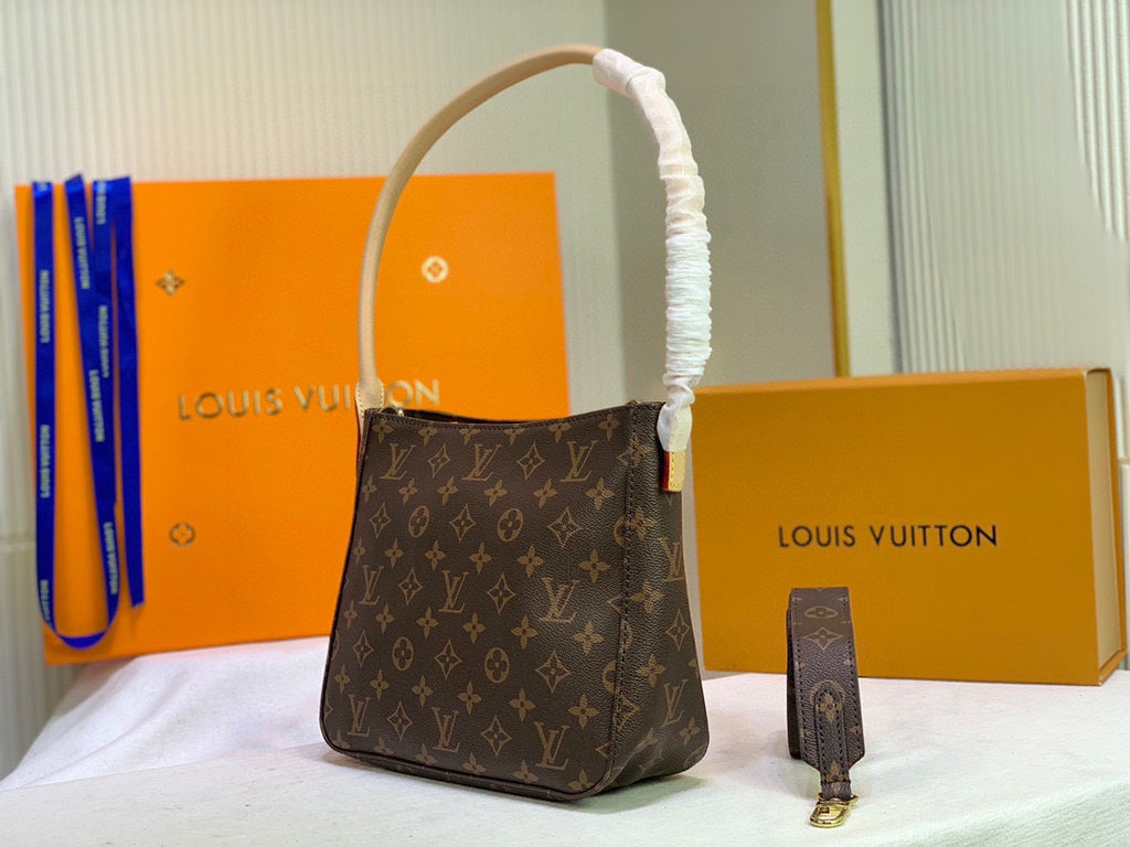 B1N55E73 Popular  leather bag