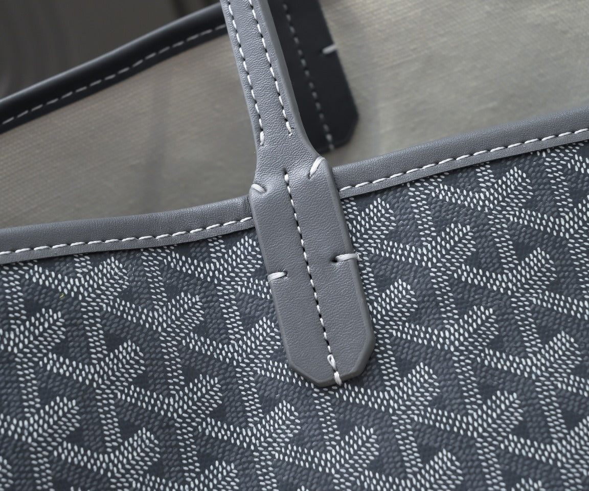 B1R175A7 Popular  handbag