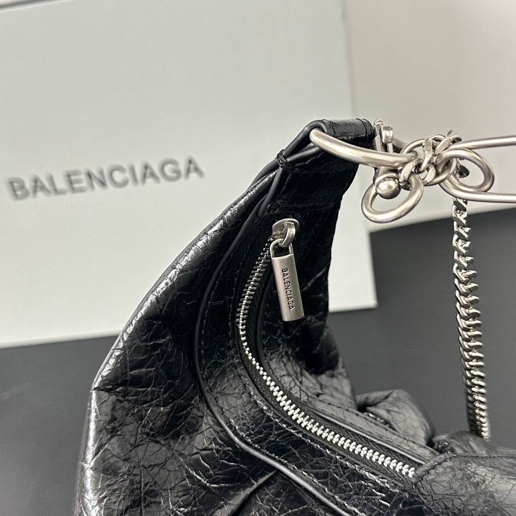 B1P36J120 Popular leather bag