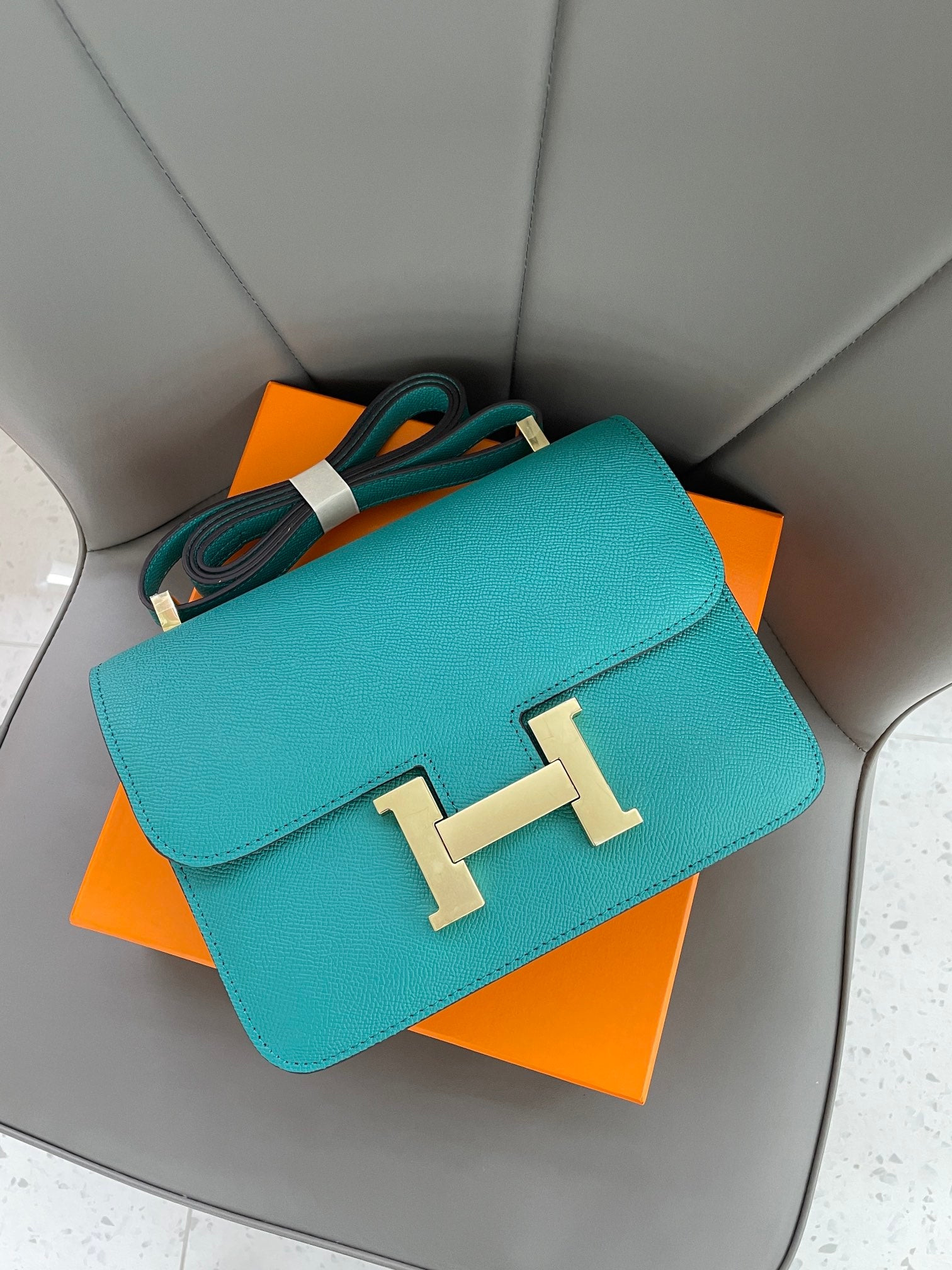 B1N55H66 Popular   leather bag