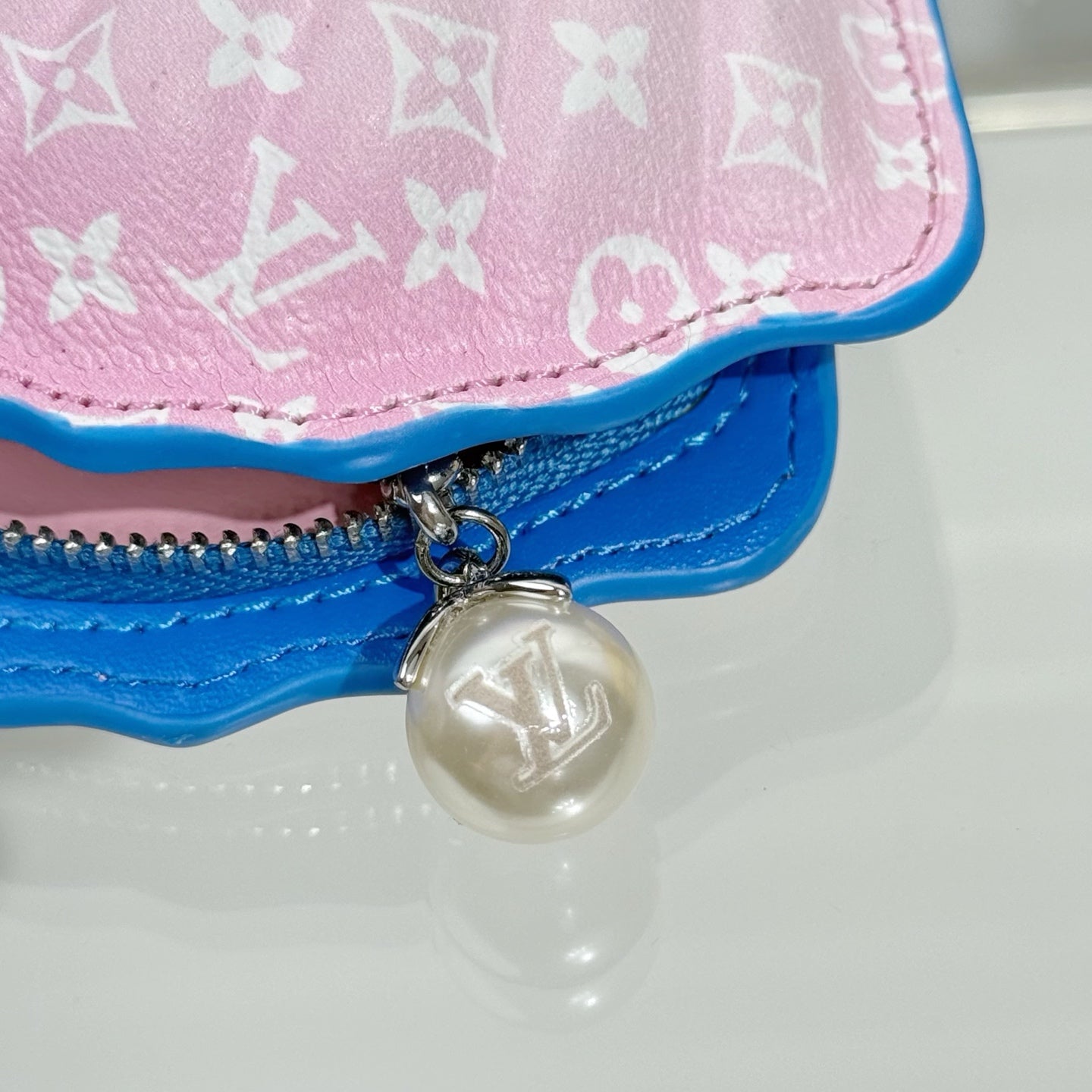 A1R76E59 Popular bag 's charms accessories