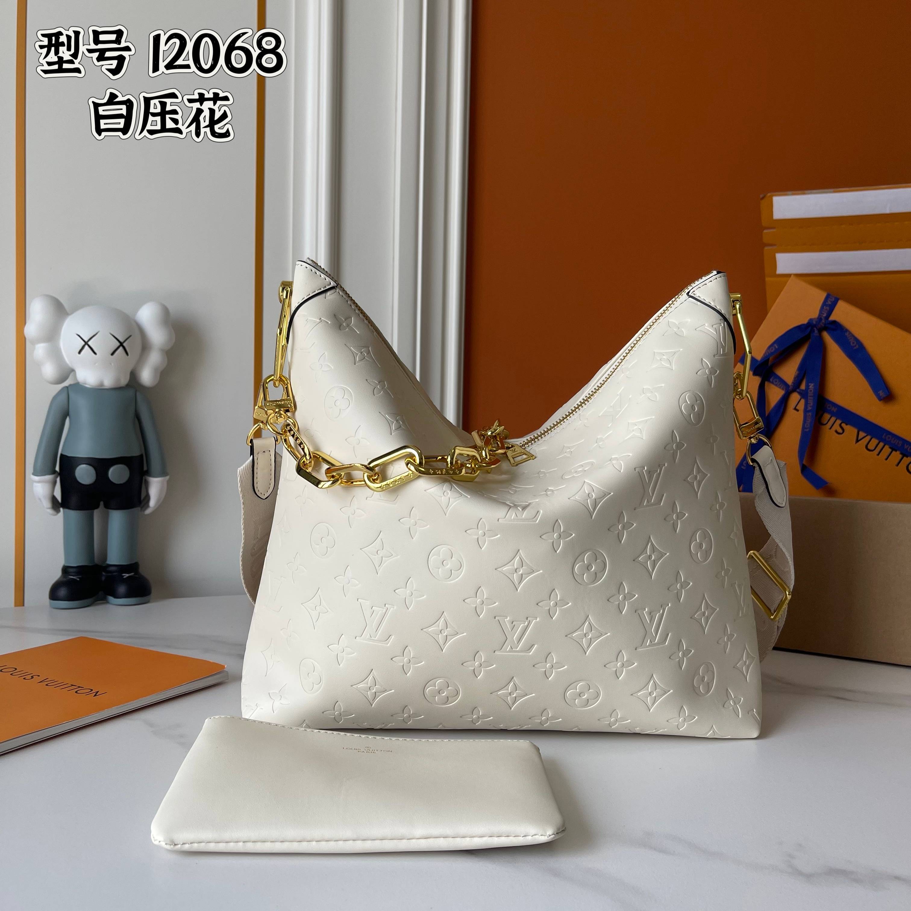 B1N36E3 Popular leather bag