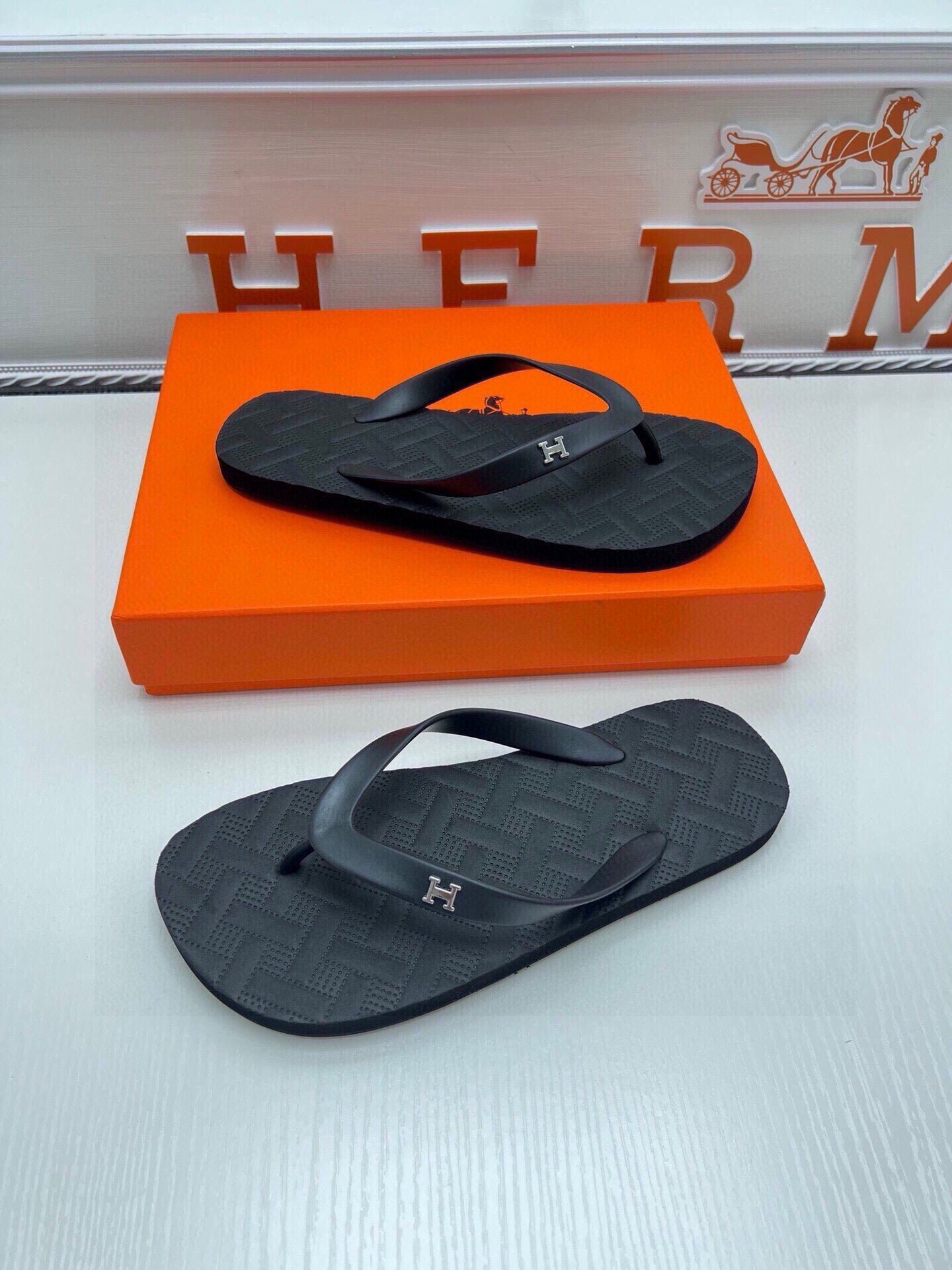 Z5Z35H296 Popular Slippers