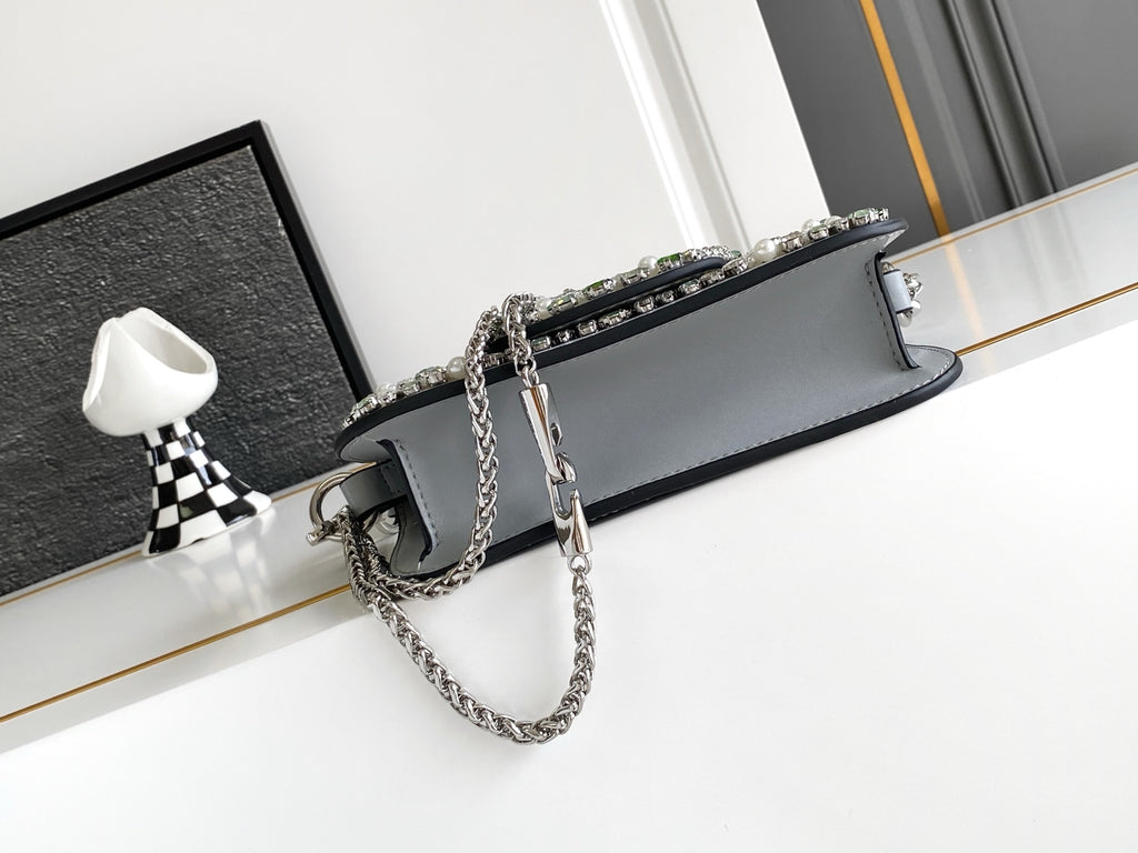 B1P36A74 Popular leather bag