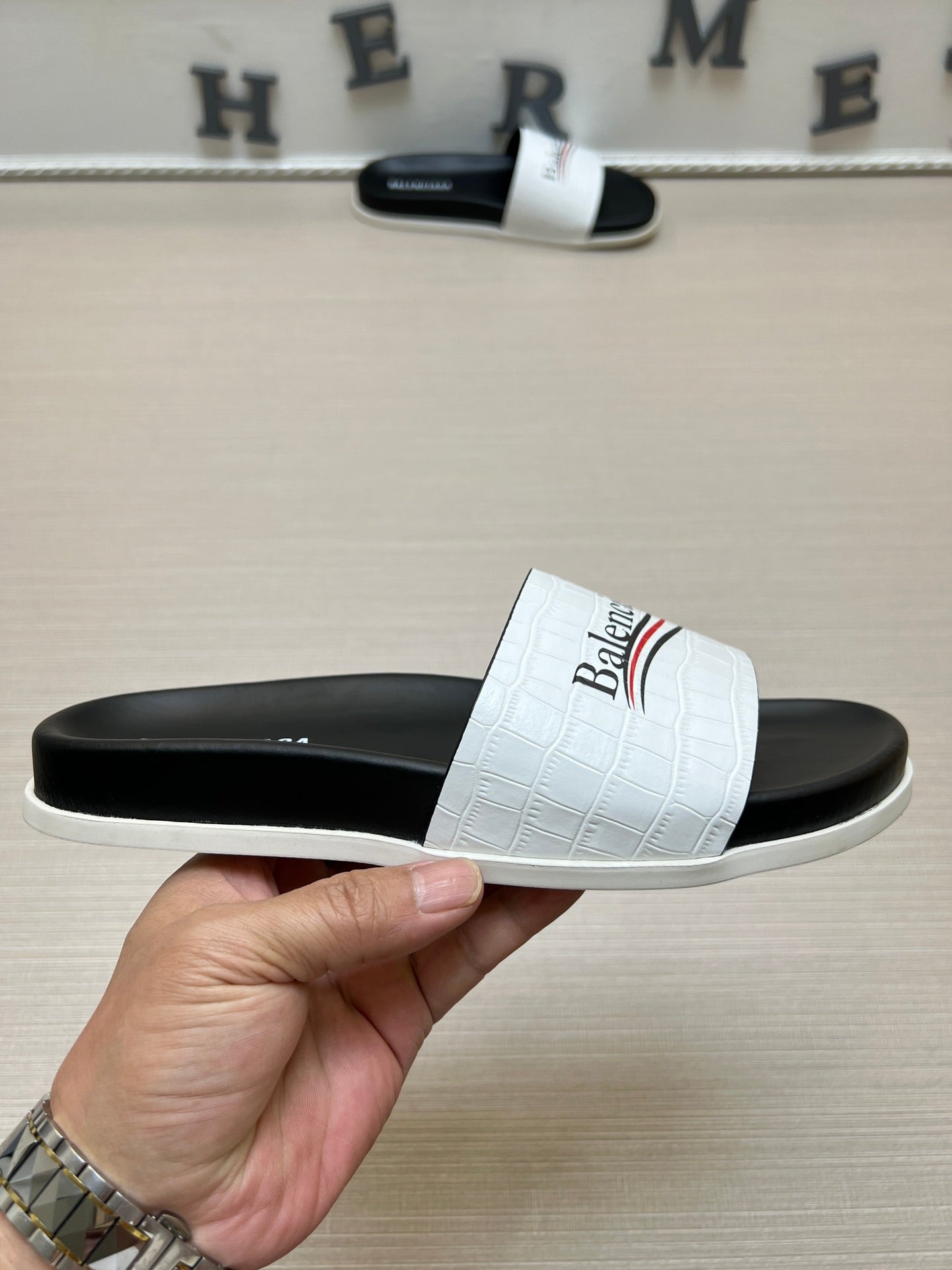 Z5ZJ99 Popular slippers
