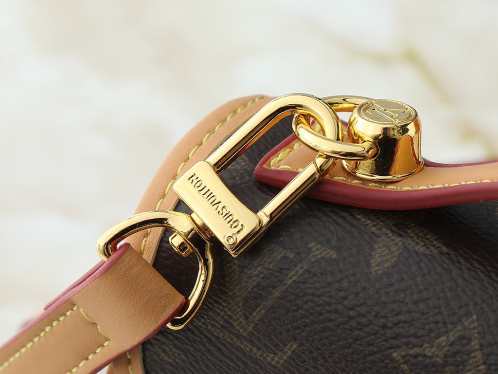 B1P36E76 Popular leather bag
