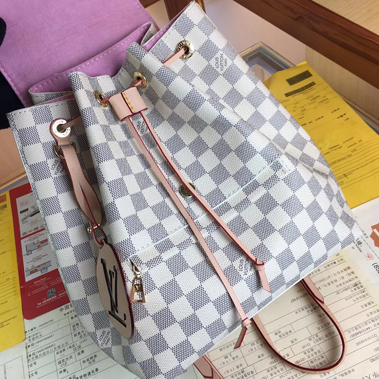 B1X71E067 Popular  leather bag 