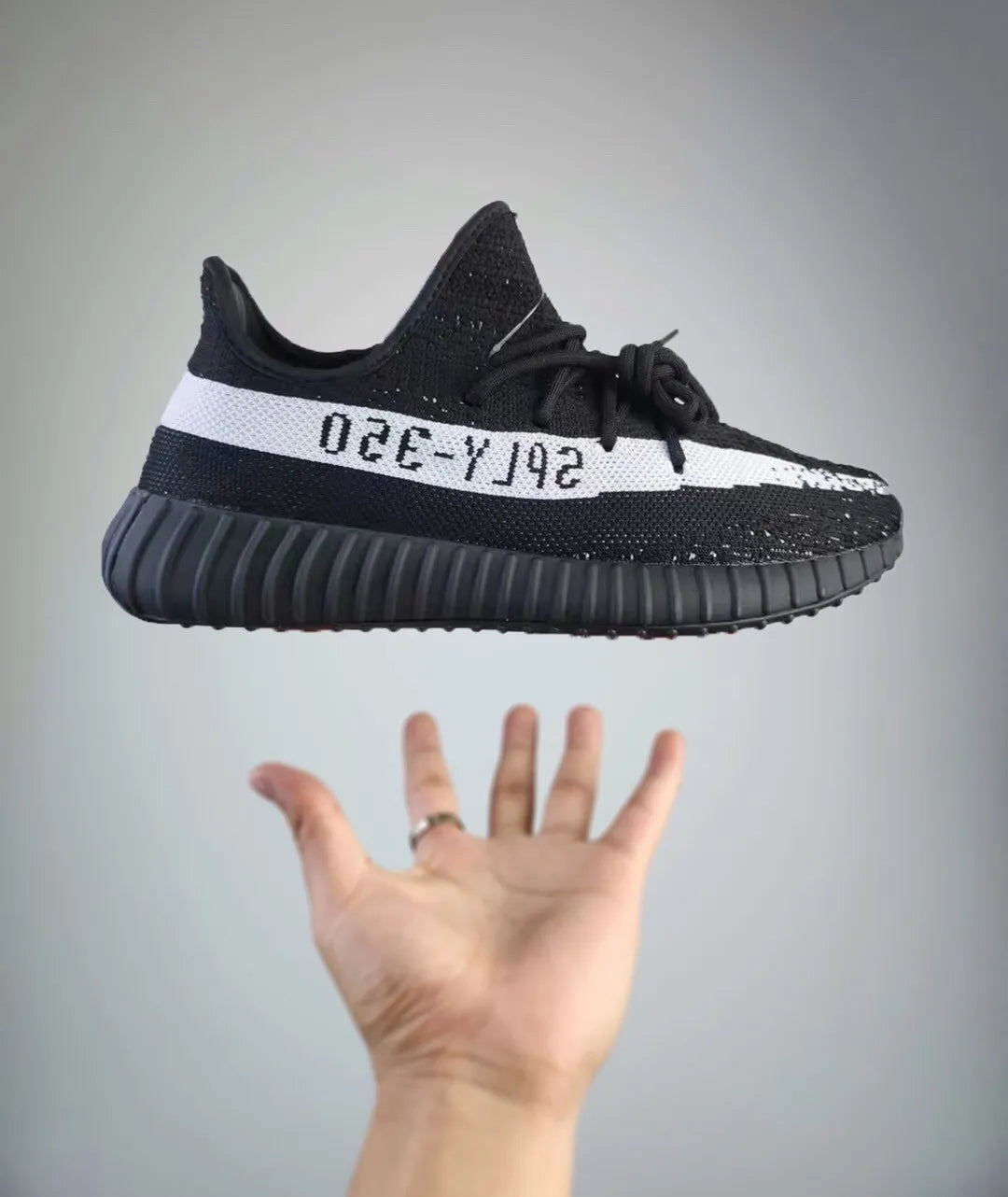 Z4Z35A83  Popular shoes (No box)