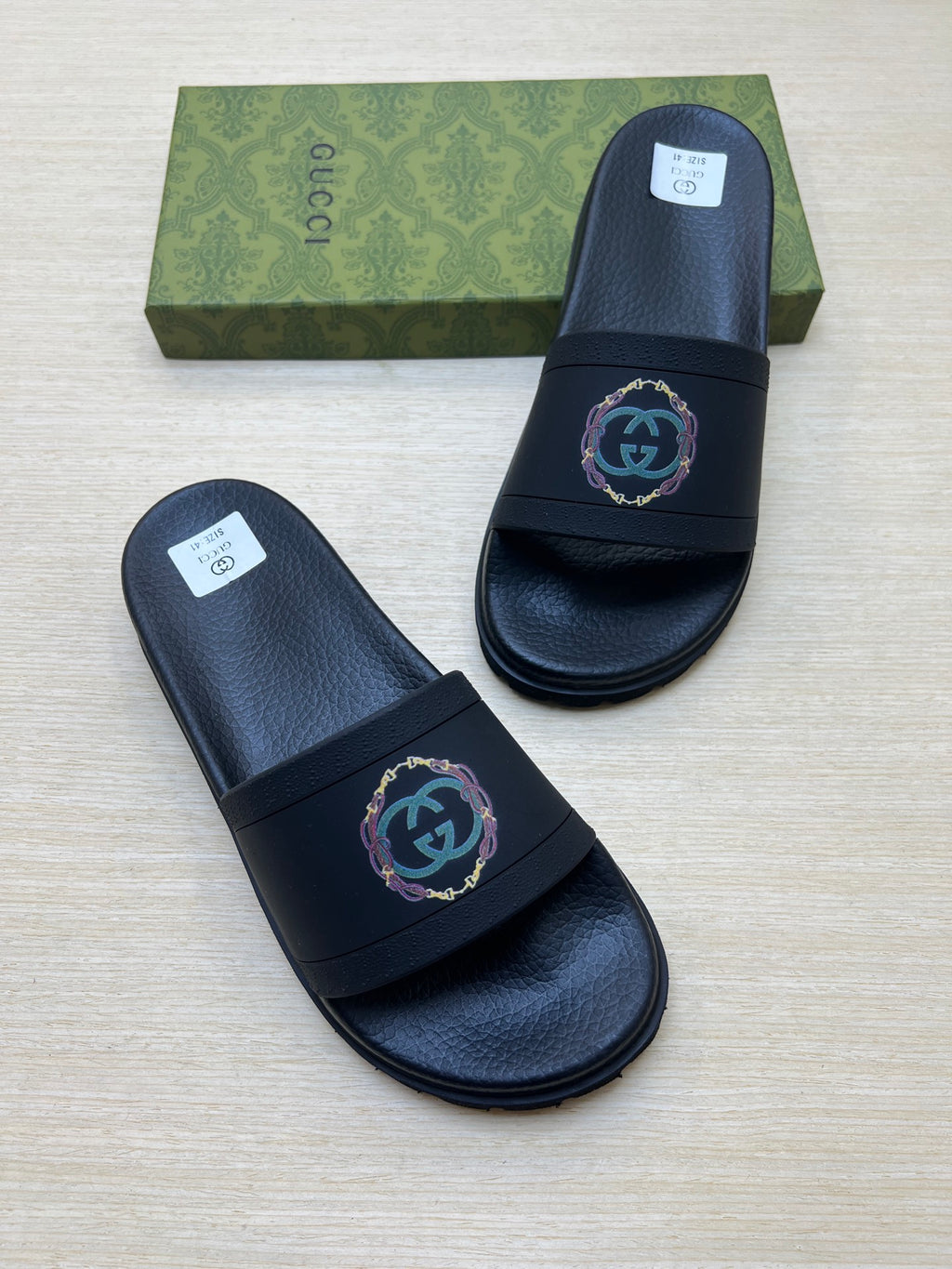 Z5R66B27 Popular Slippers