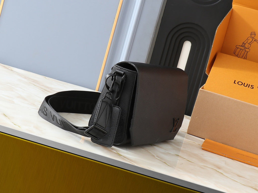 B1P36E77 Popular leather bag