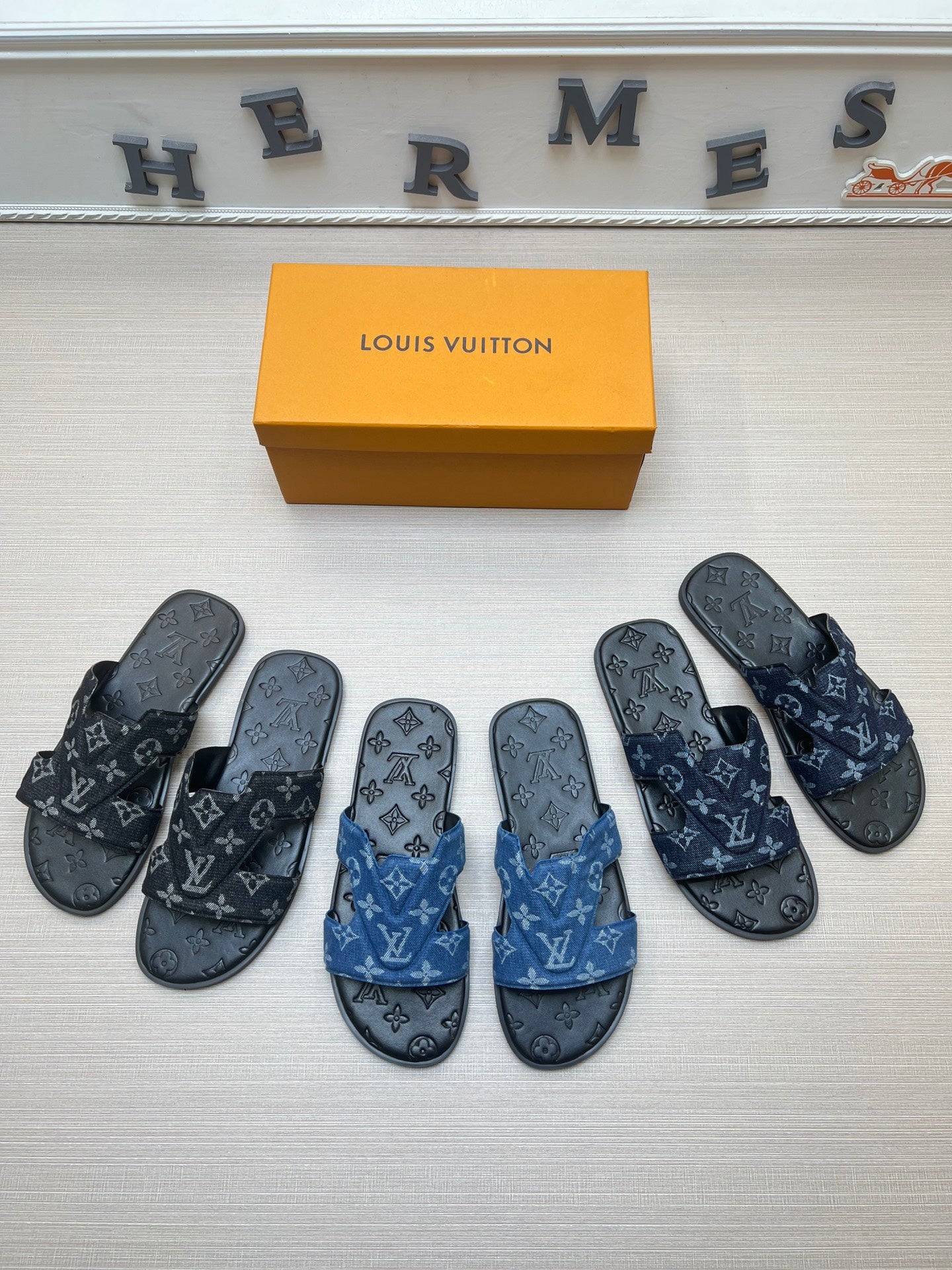 Z5ZE28 Popular slippers