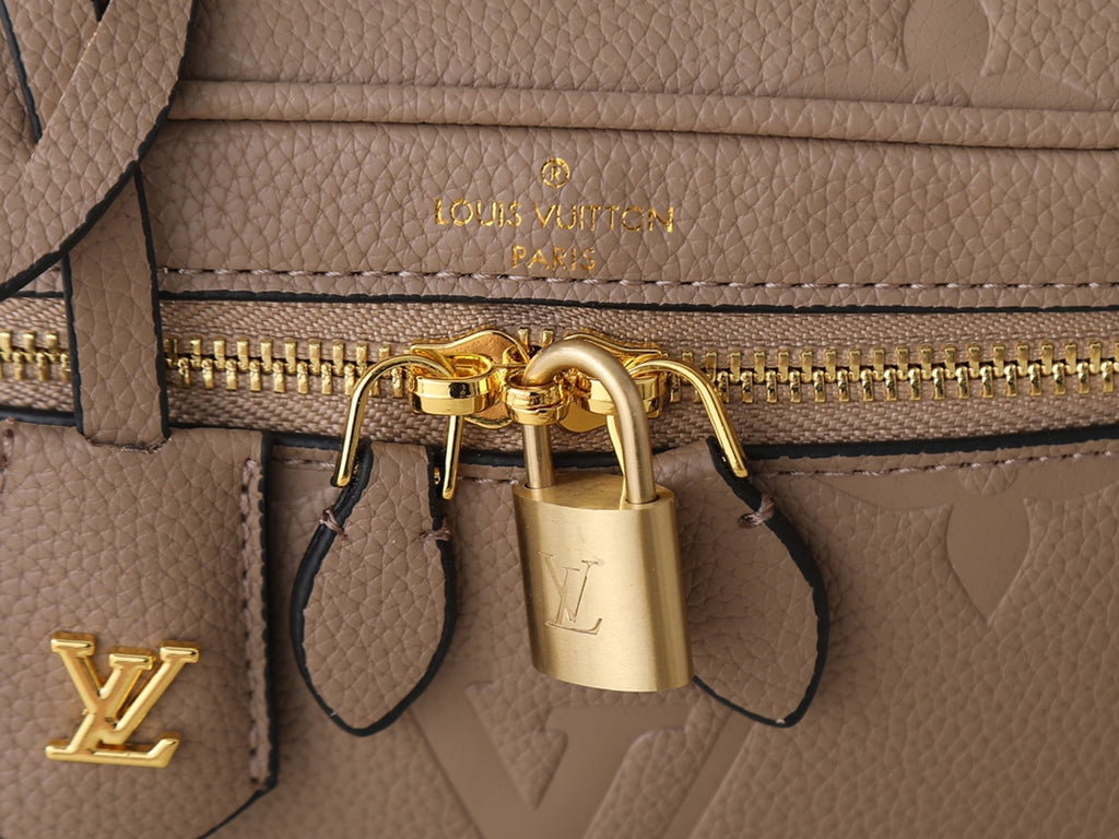 B1P76E2 Popular leather bag