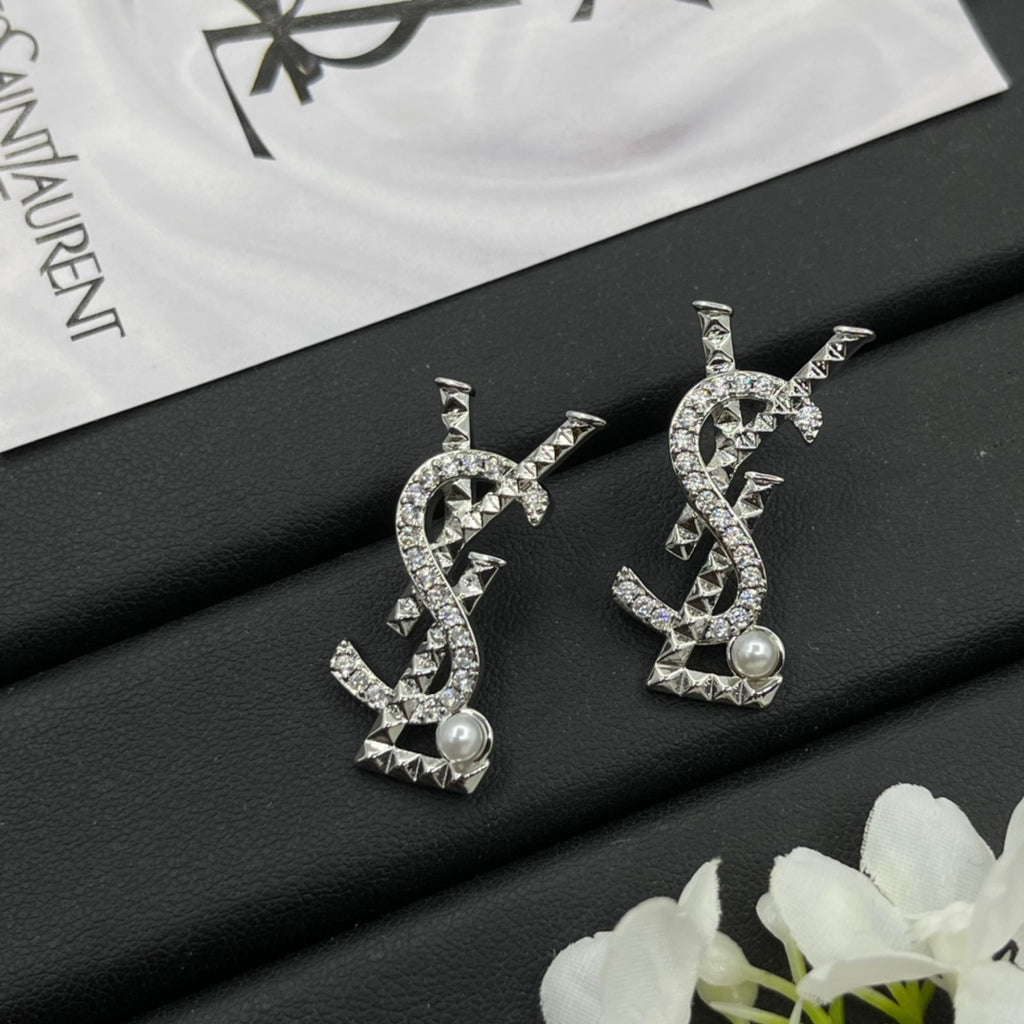 X1Y93SL464E Popular  Earrings