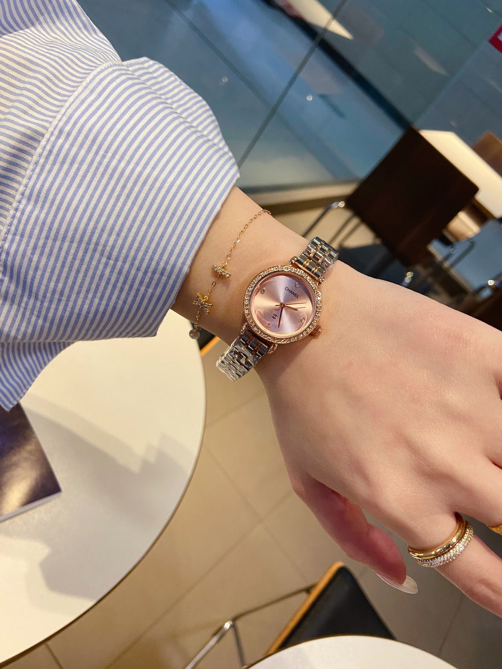 L1R36C83 Popular Watches