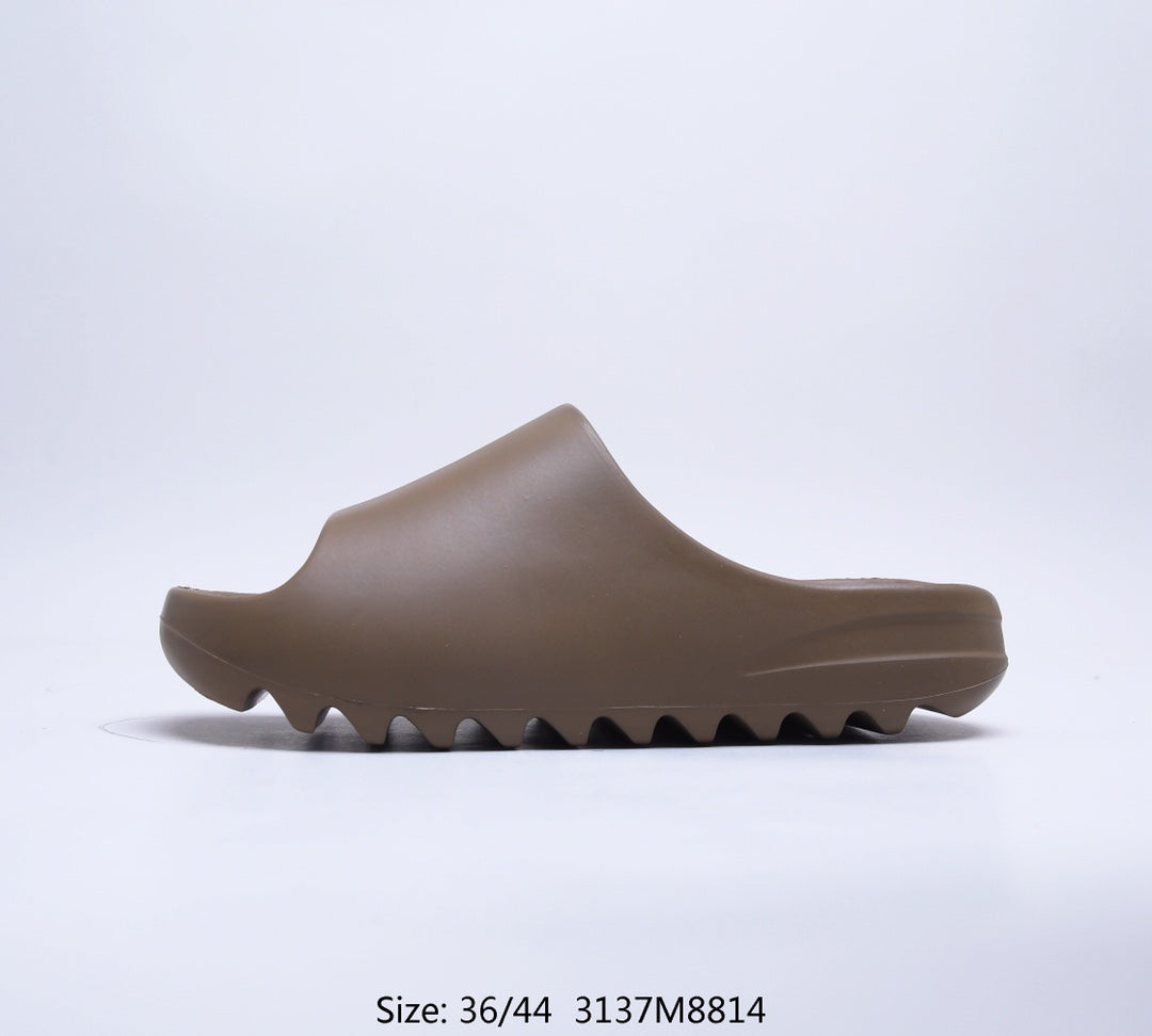 Z4A32 Popular shoes