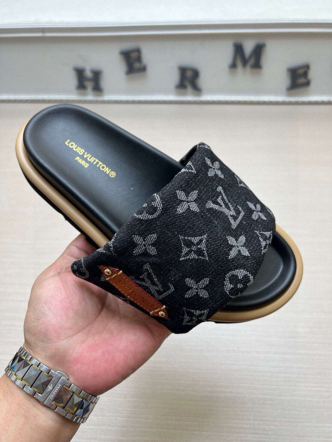 Z5QE8  Popular Slippers