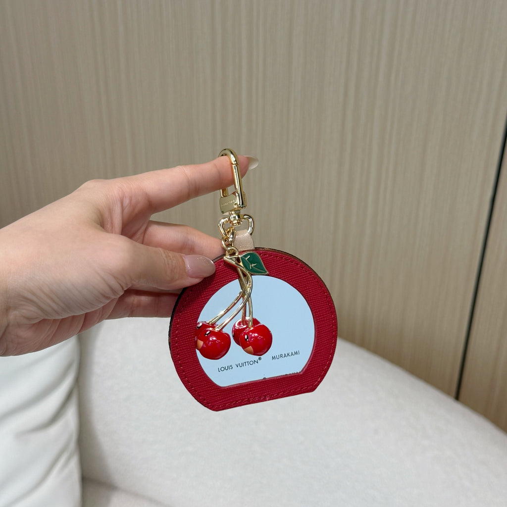 A1Z105E100 Popular bag 's charms accessories
