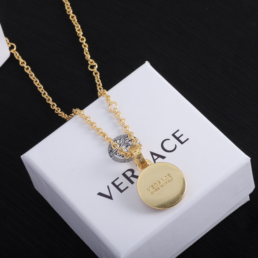 X1Q85V361X Popular Necklaces