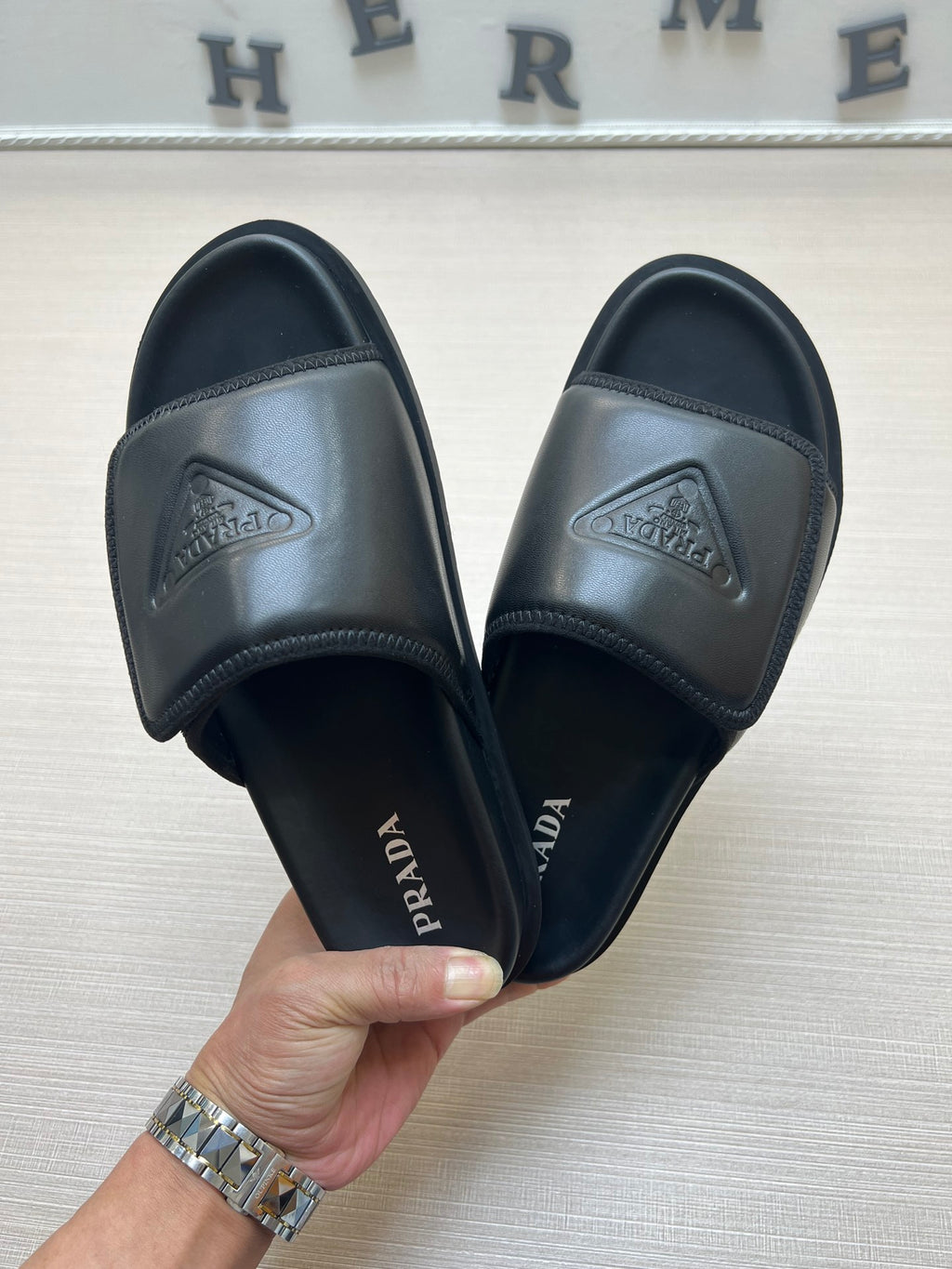Z5ZPD6 Popular slippers
