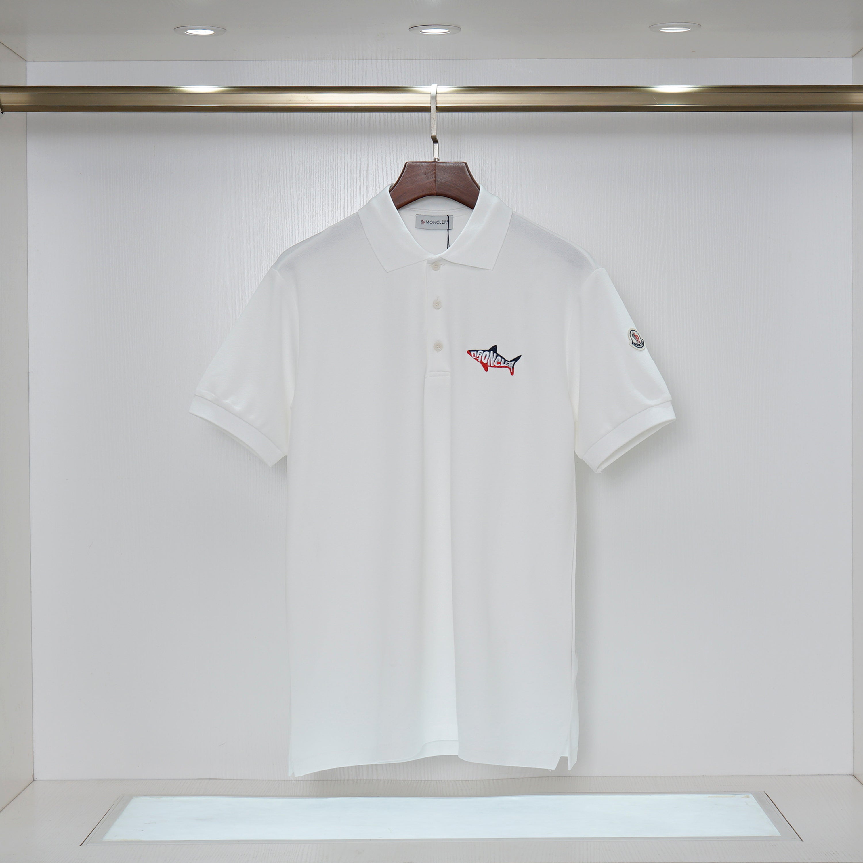 U1P36A63 Popular T-shirts