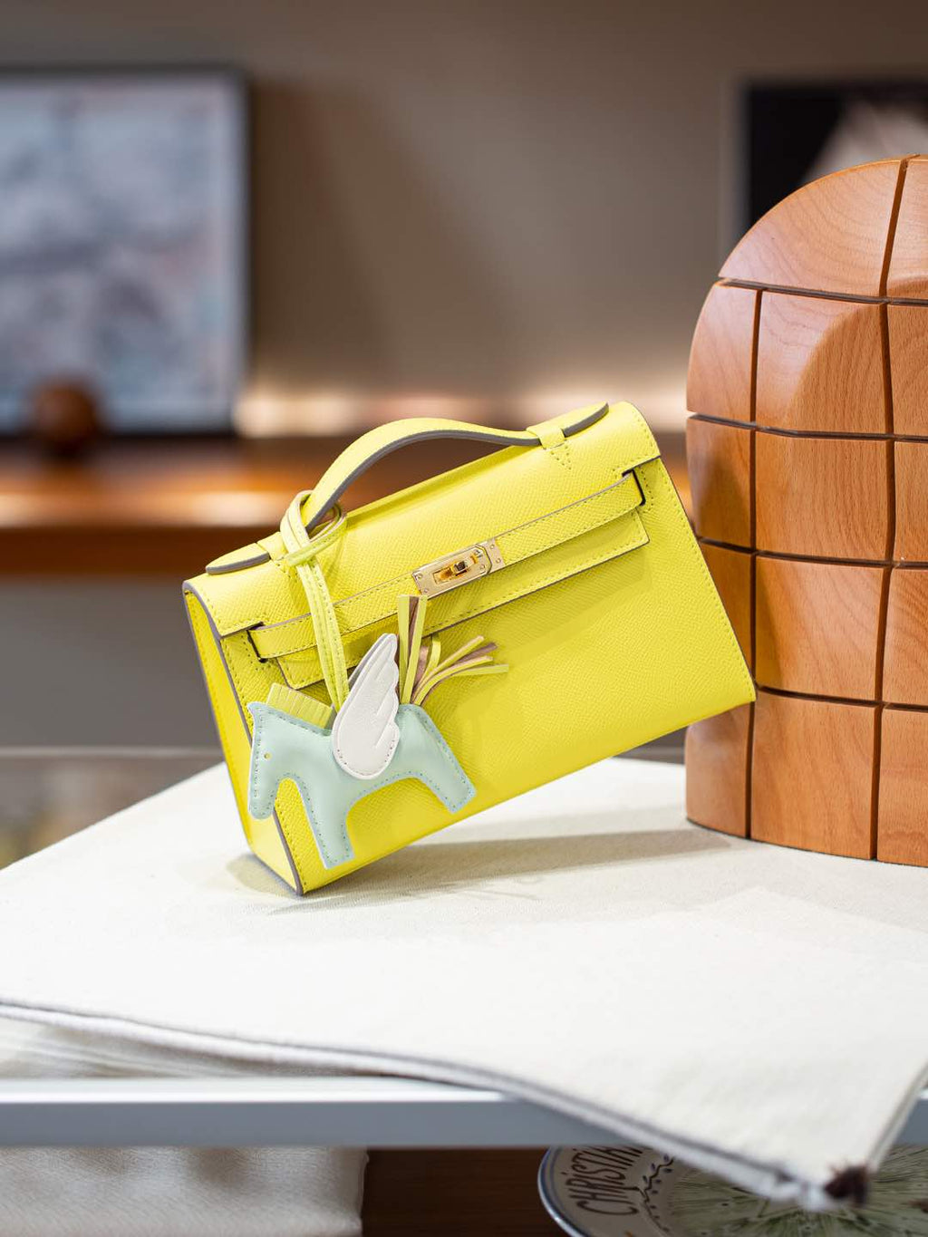 B1R66A5 Popular leather bag
