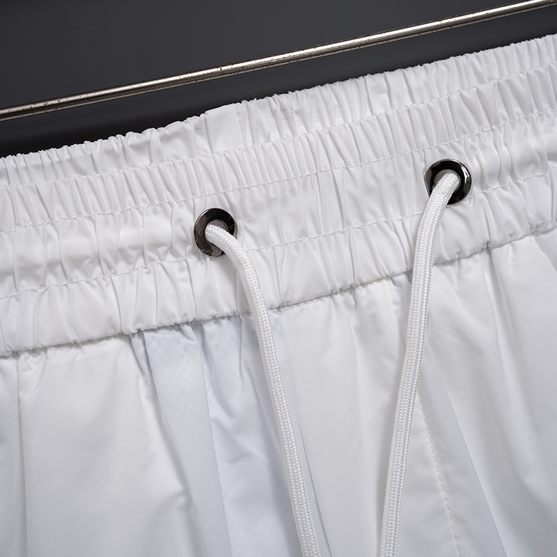U1N36E31 Popular shorts
