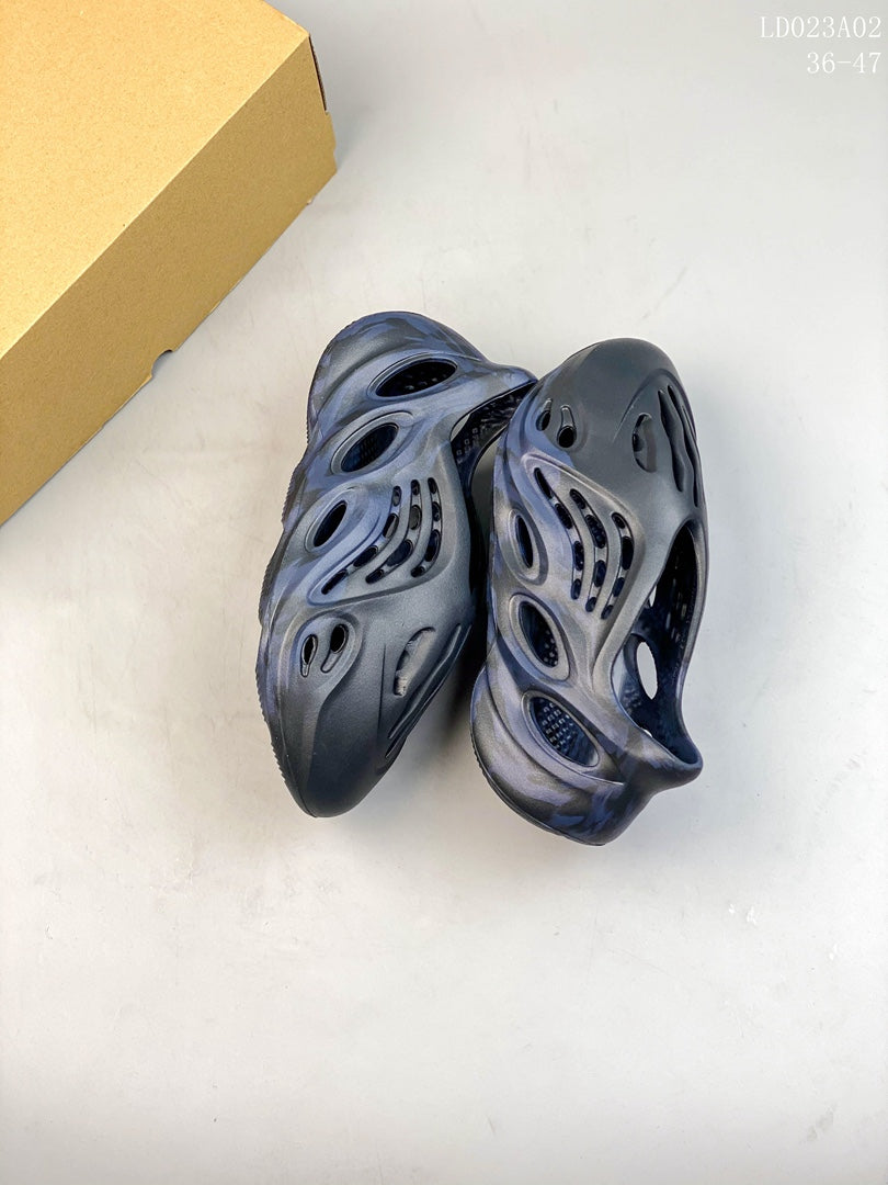 Z4A85  Popular shoes
