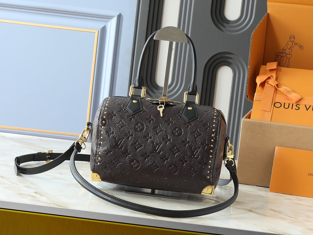 B1R15E52  Popular   leather bag