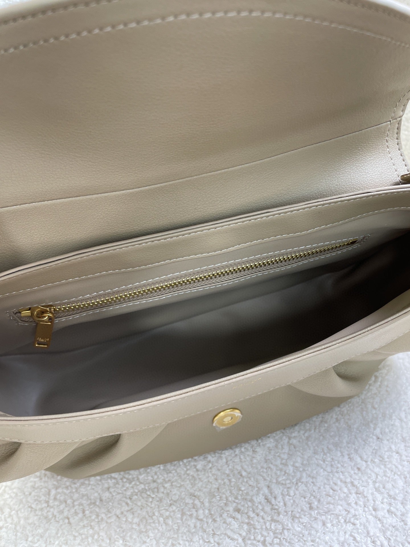 B1X64CL452 Popular  leather bag