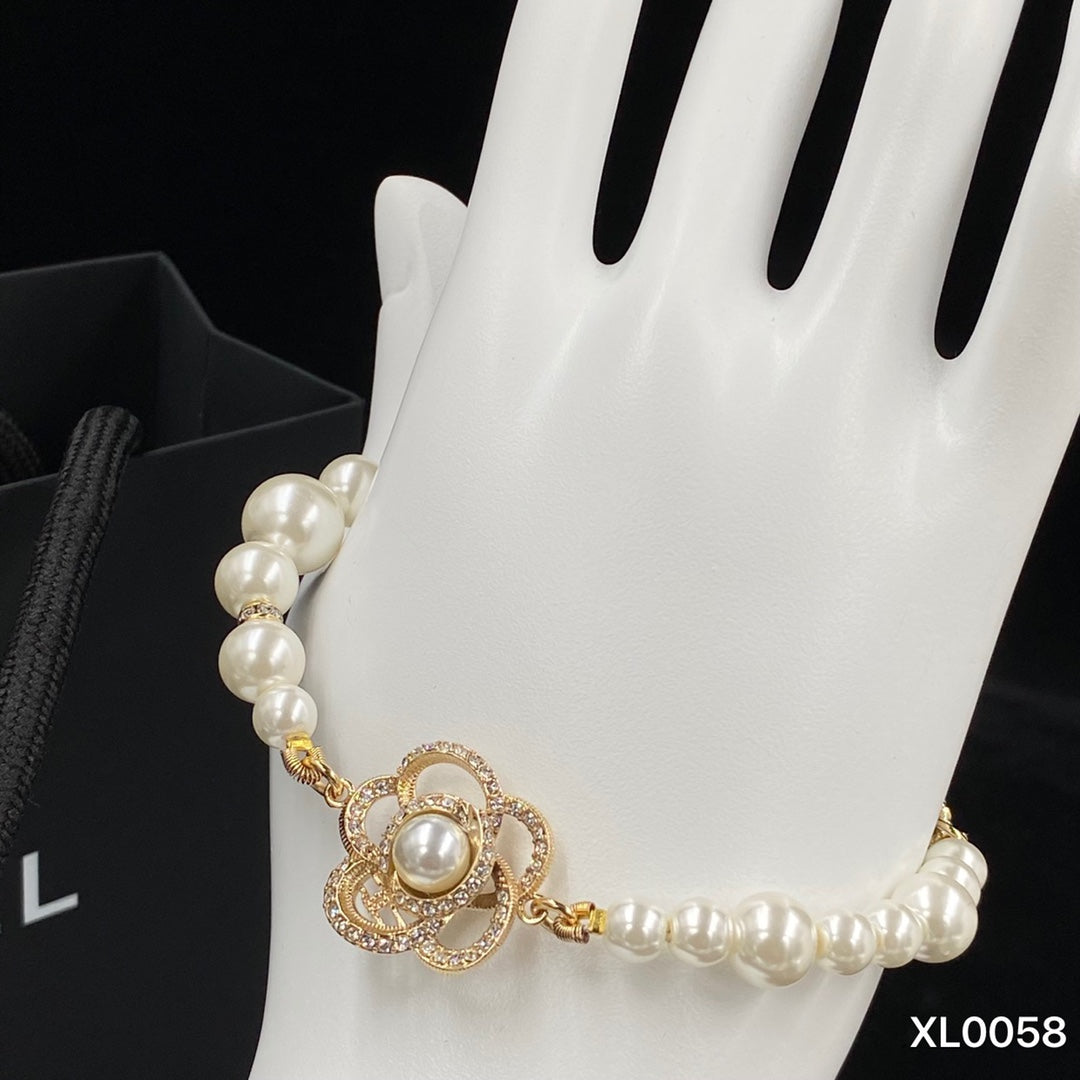 X1N83C222K  Popular Bracelet