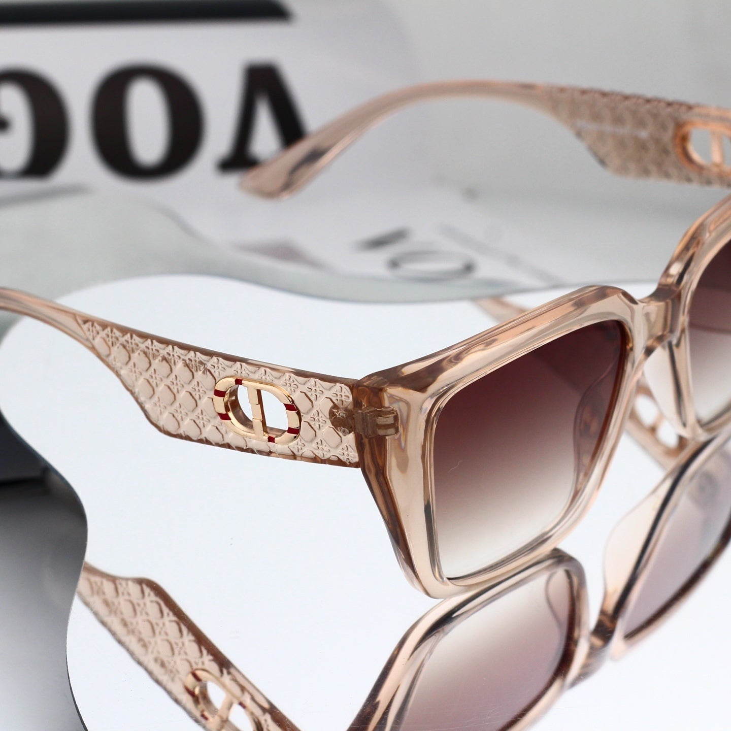 T1P56D55 Popular Sunglasses