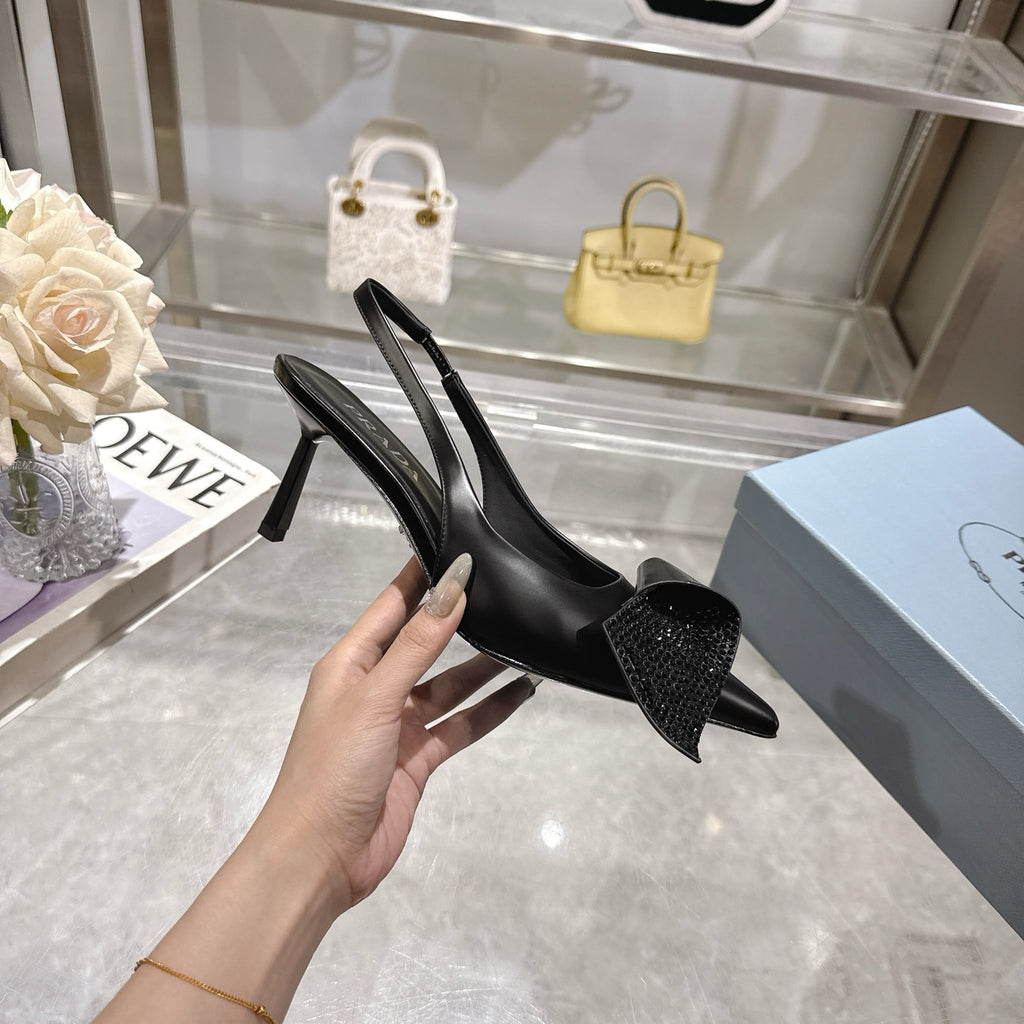 Z2Q55P41 Popular  leather High heels