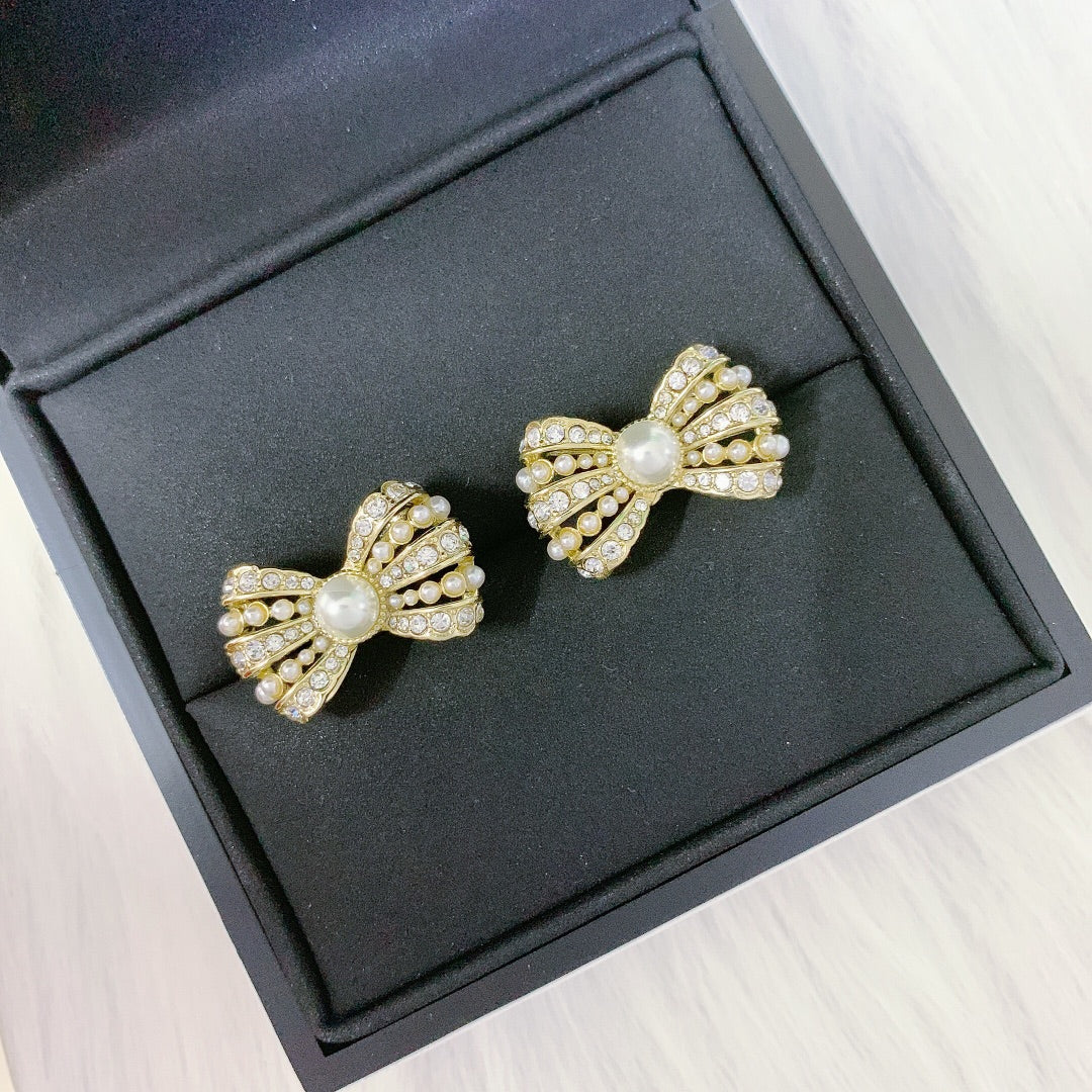 X1Z64C549E Popular Earrings