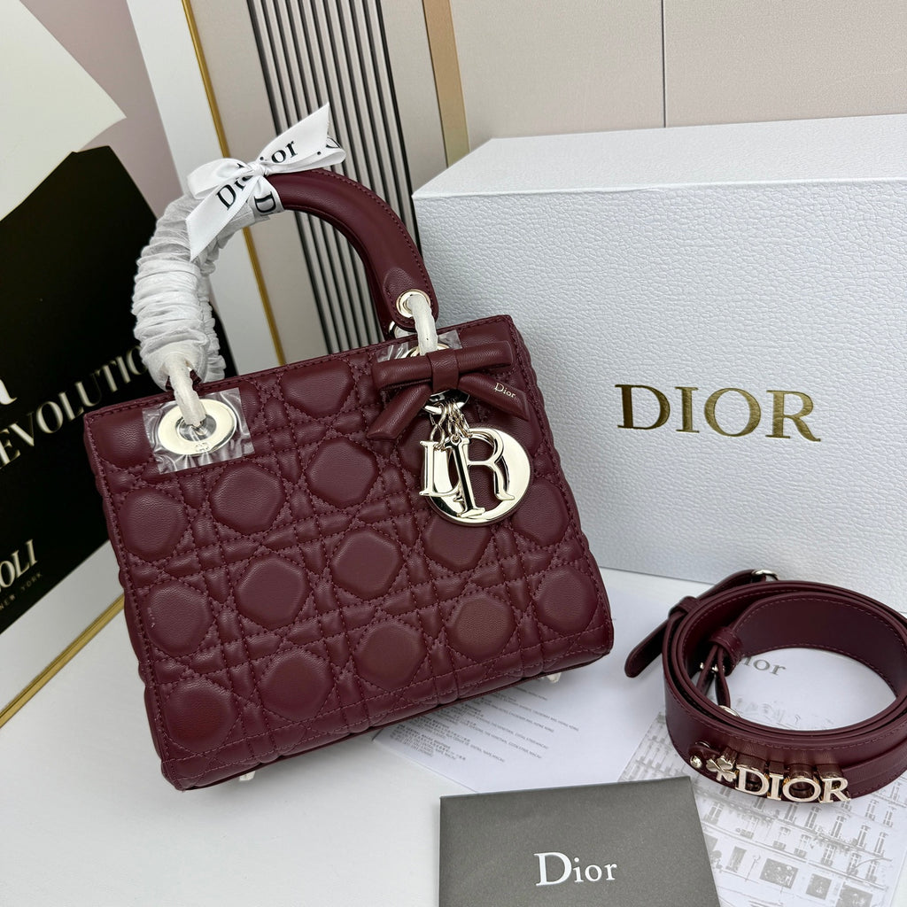 B1N36D23 Popular leather Purse bag