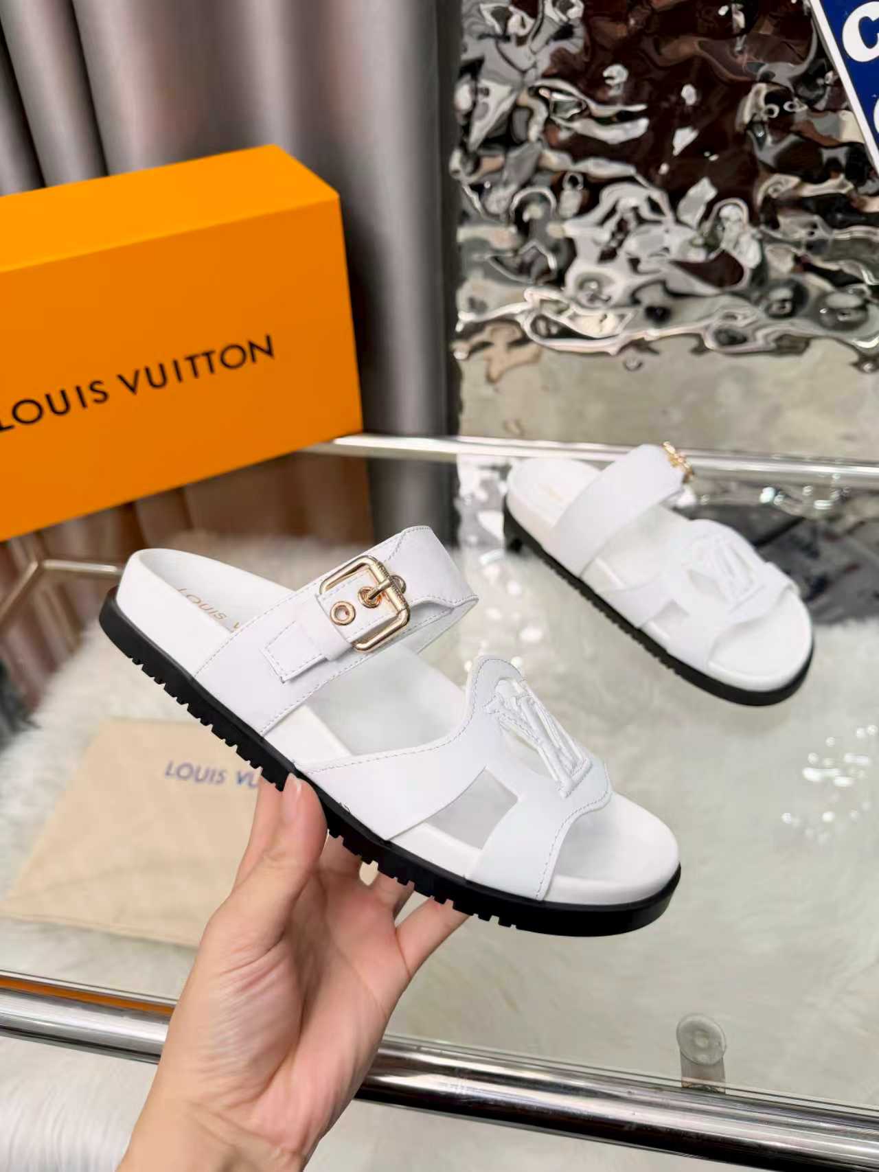 Z2P36E13 Popular high-quality Shoes