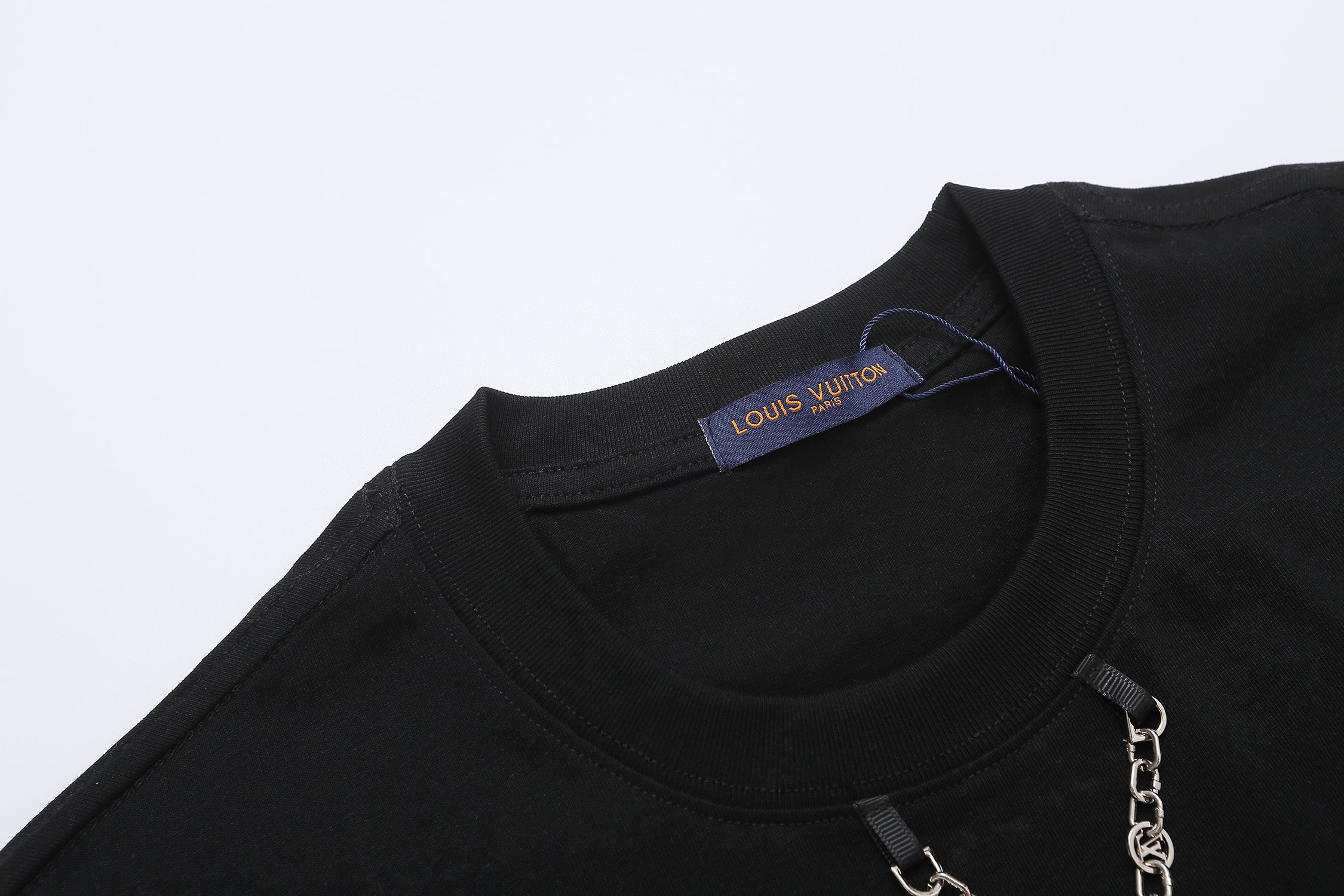 U1R45E196 Popular T-shirt