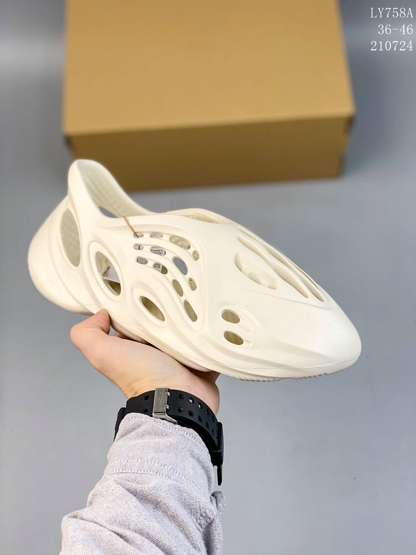 Z4A87  Popular shoes