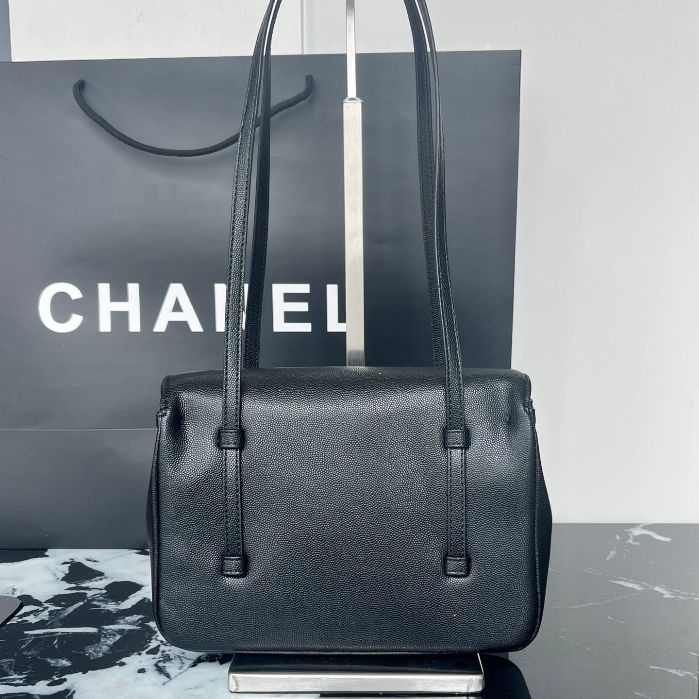 B1X46C1 Popular leather bag