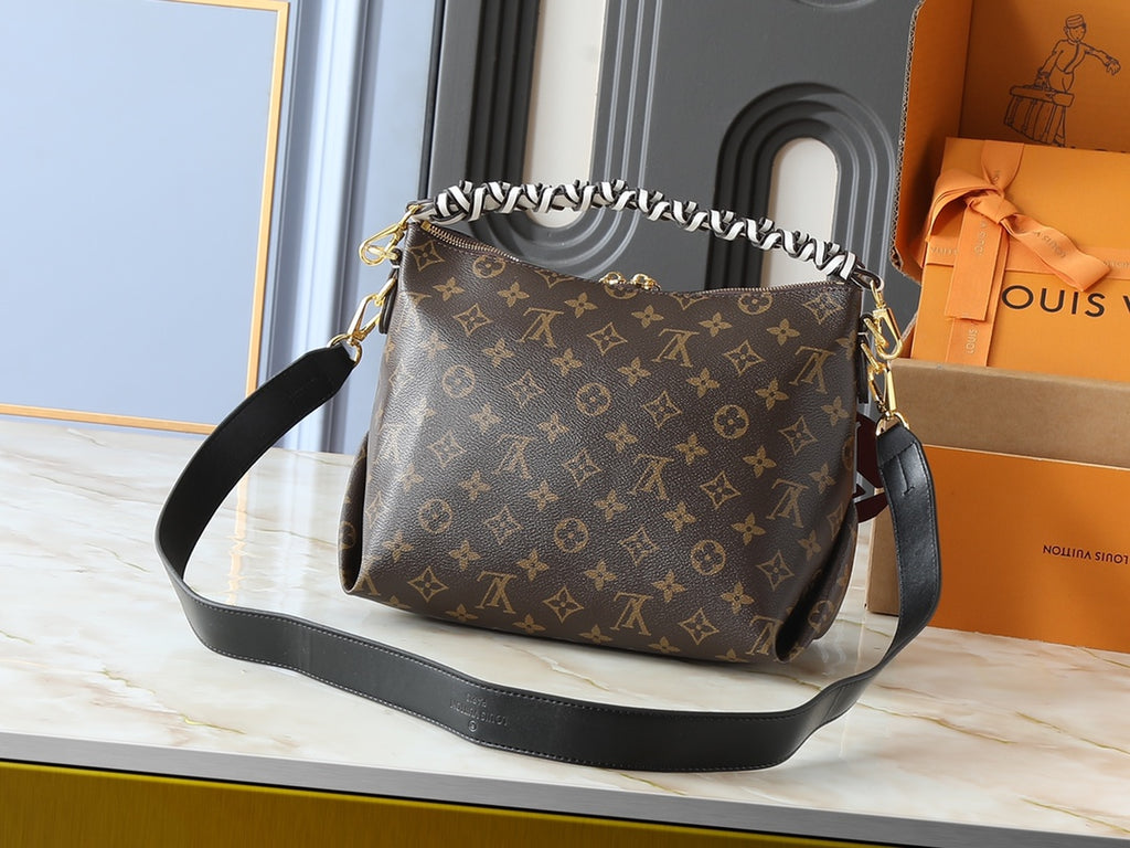 B1P46E79 Popular leather bag