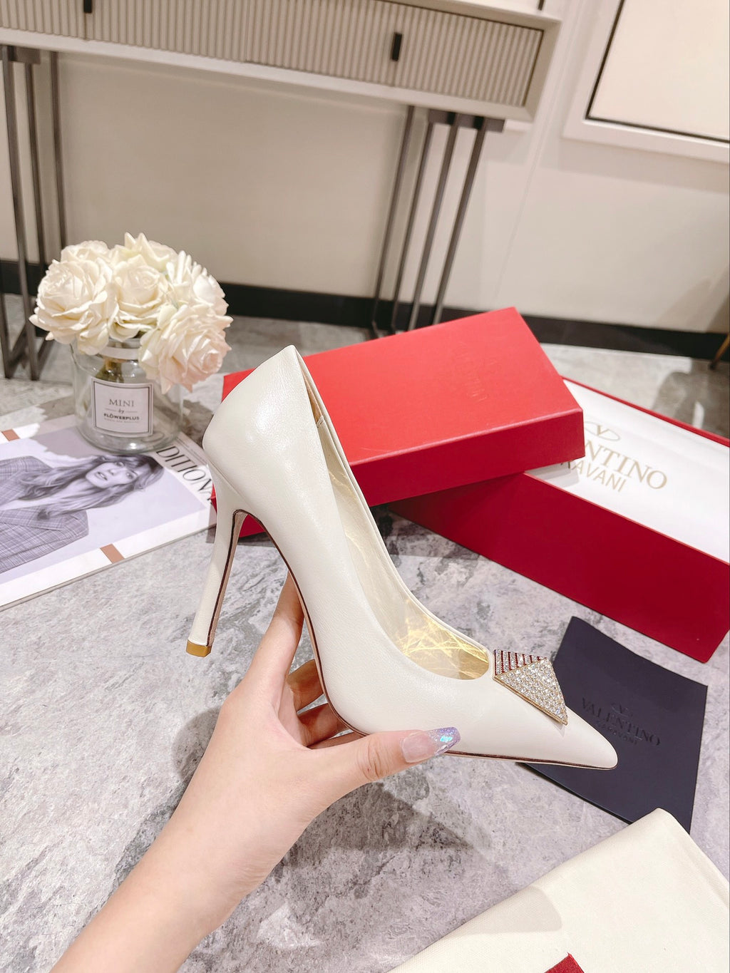Z1WVL263 Popular sandals High heels