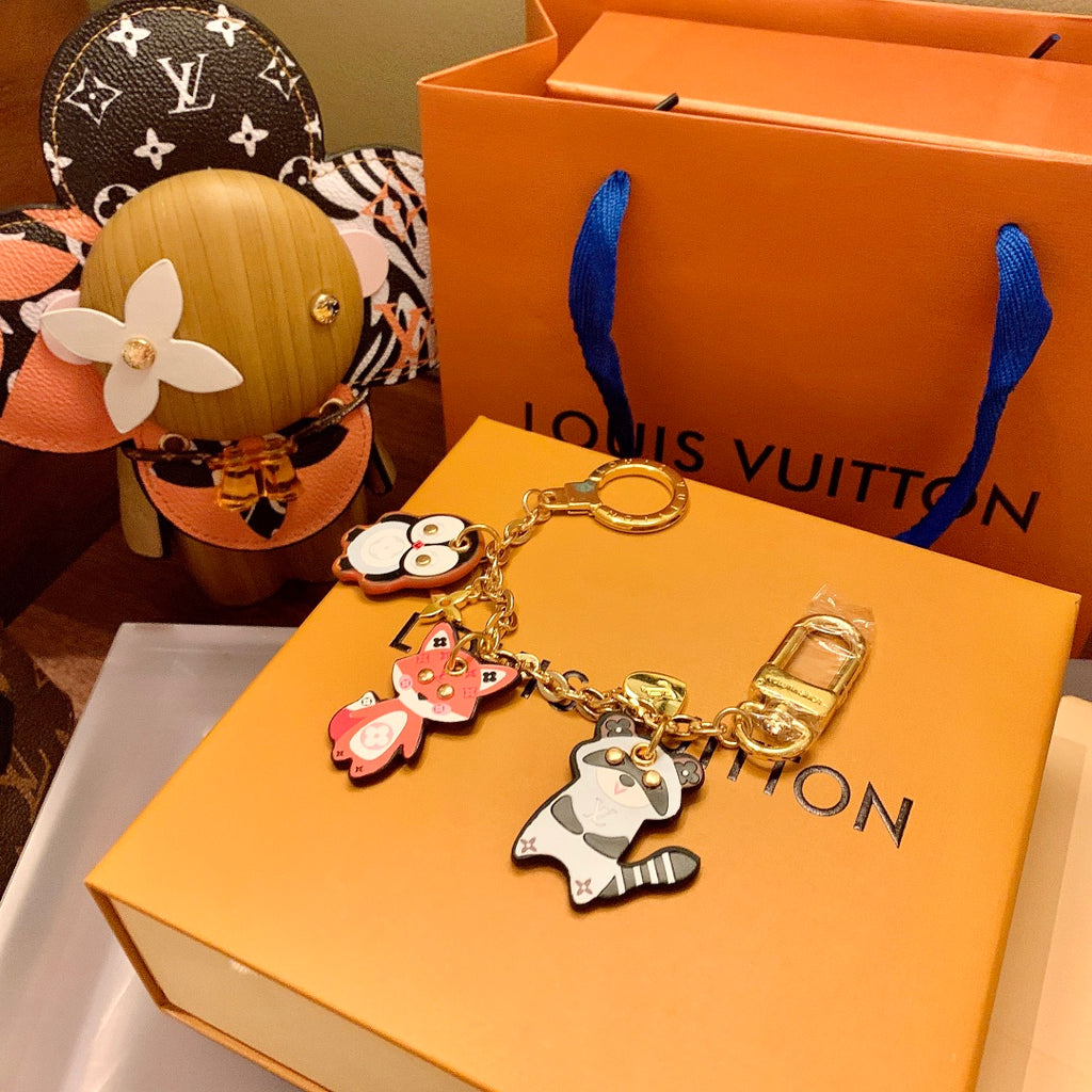 A1Q105E19 Popular bag 's charms accessories