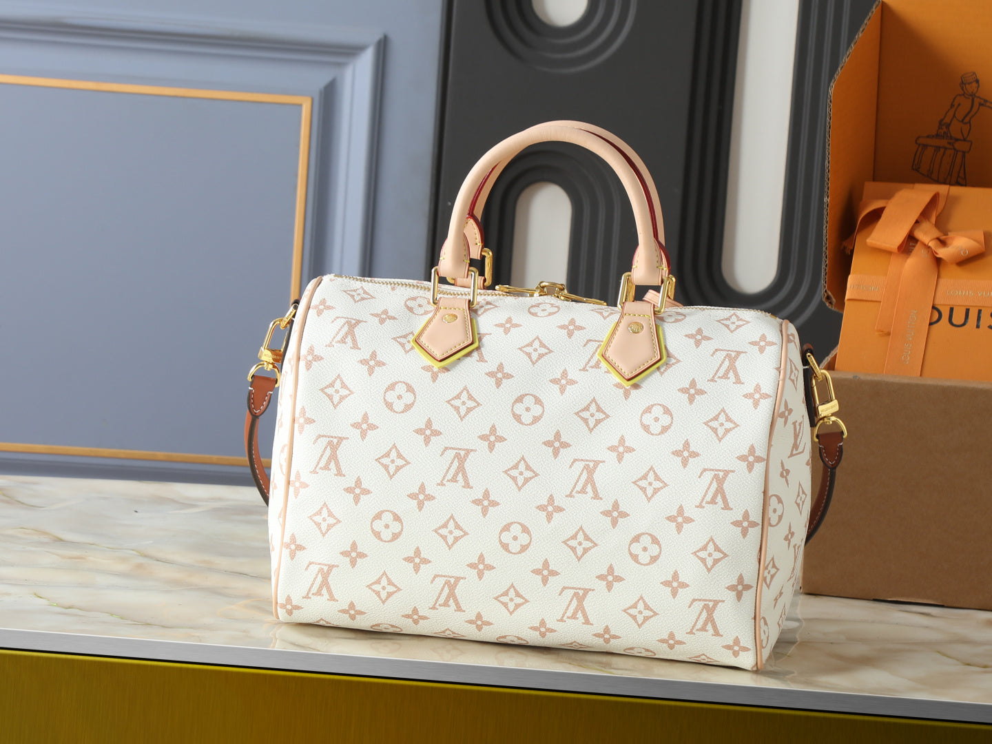 B1N86E9 Popular leather bag