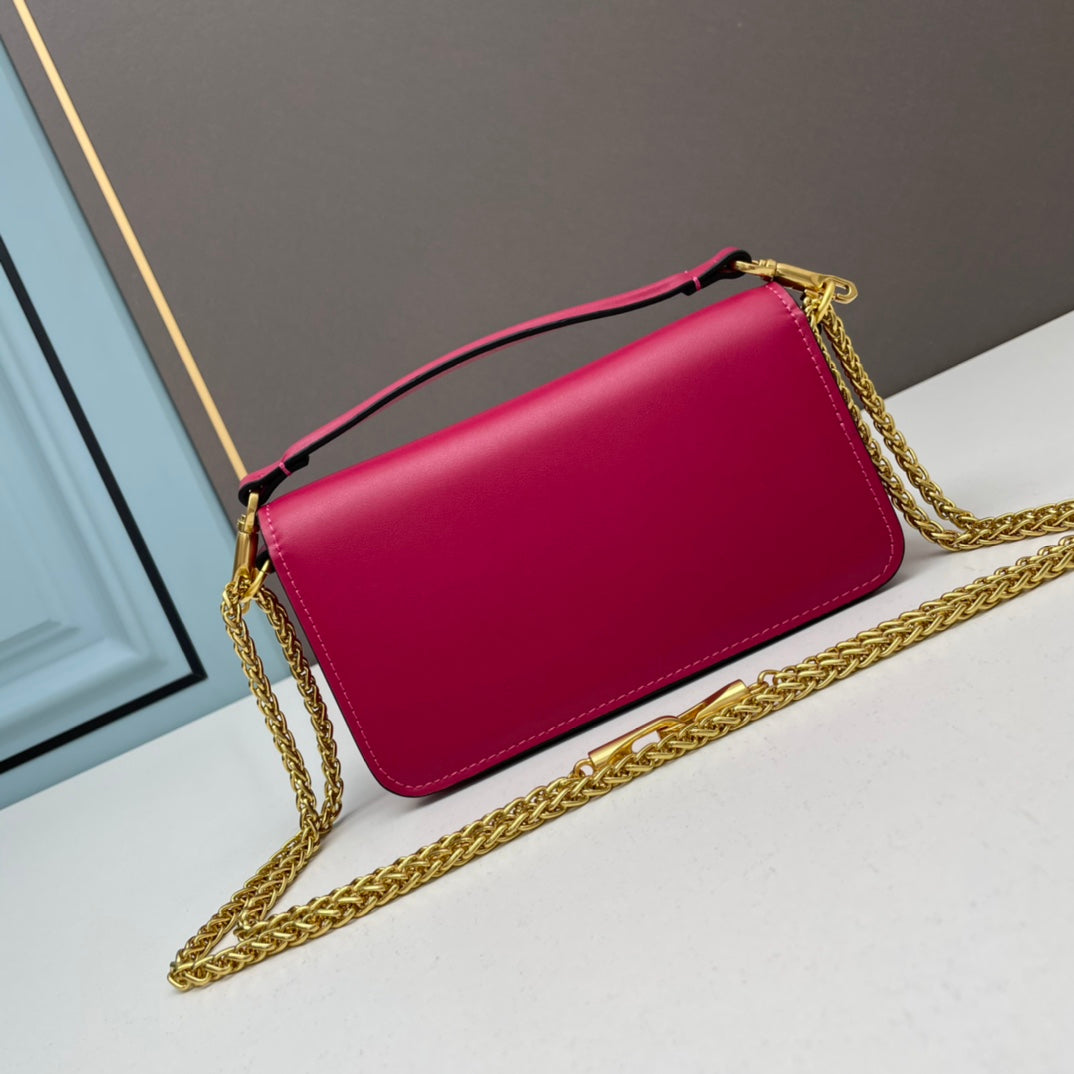 B1W35VL114 Popular  leather bag