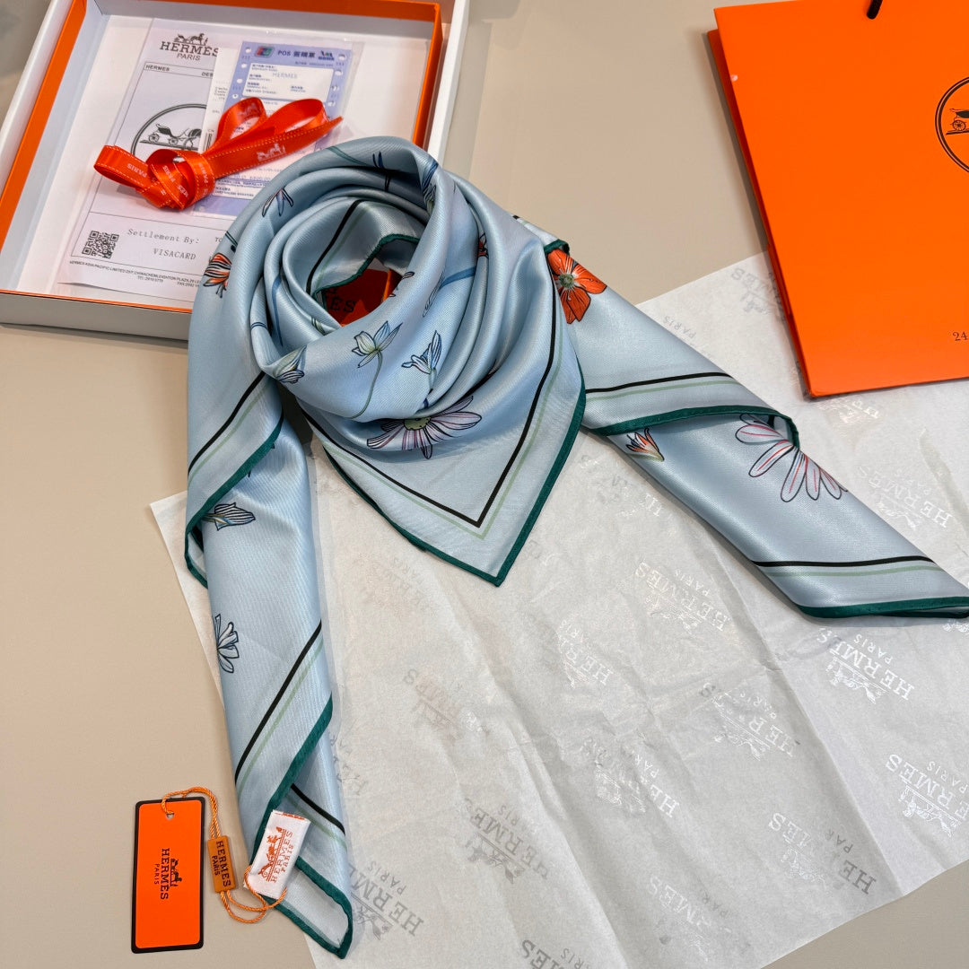W1N46H19 Popular Silk Scarve