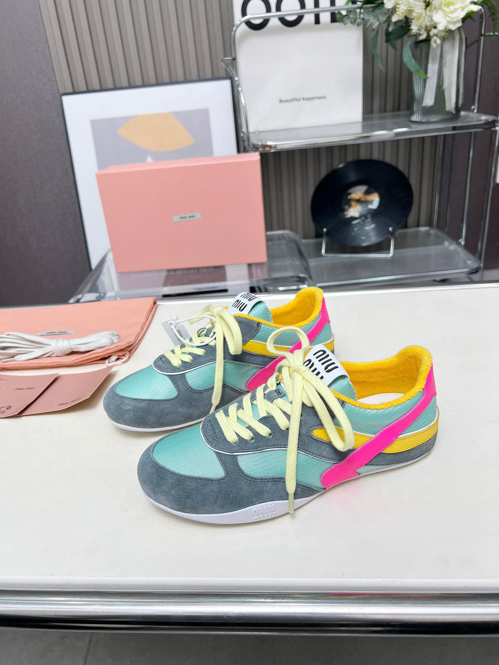 Z2Q105A247 Popular high-quality Shoes