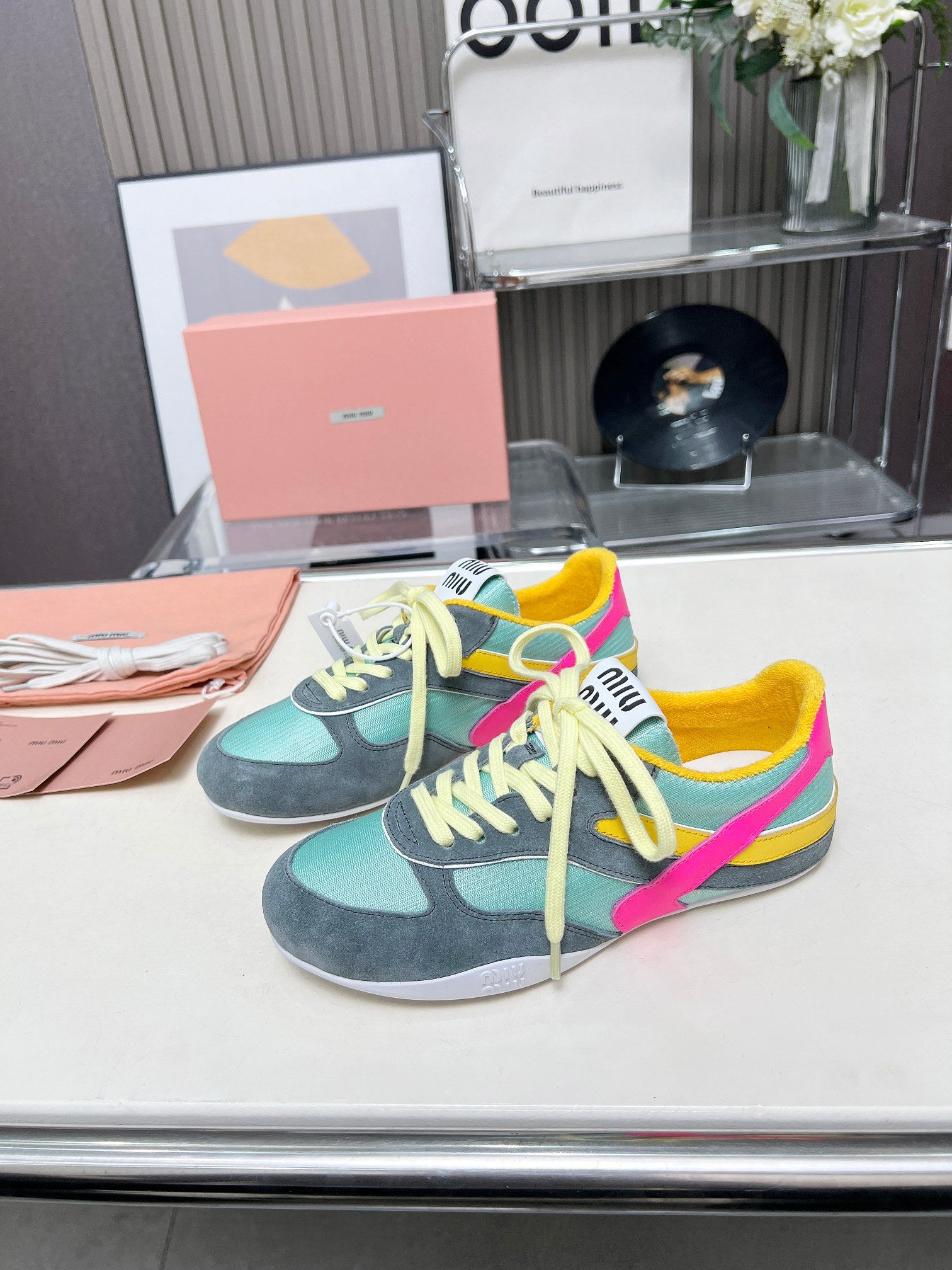 Z2Q105A247 Popular high-quality Shoes