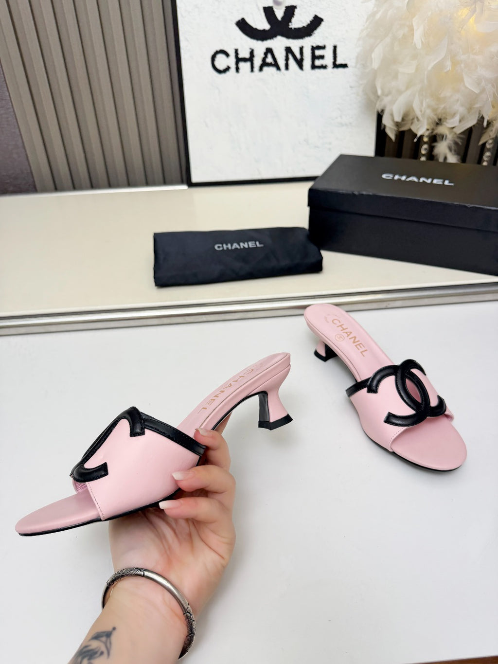 ZPX76C5  Popular high-quality leather slippers