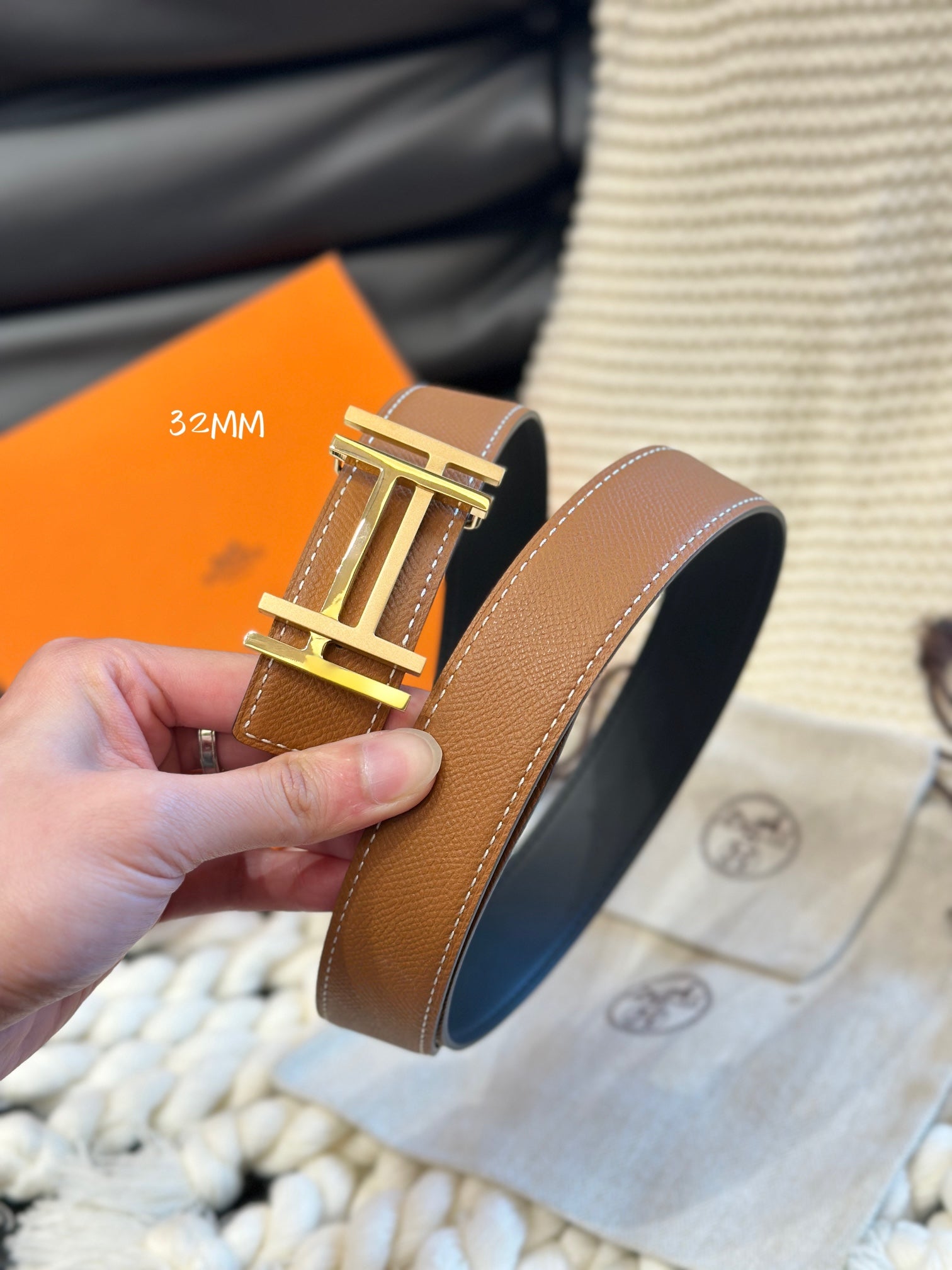 P1W15H191 Popular   High quality belt With full package